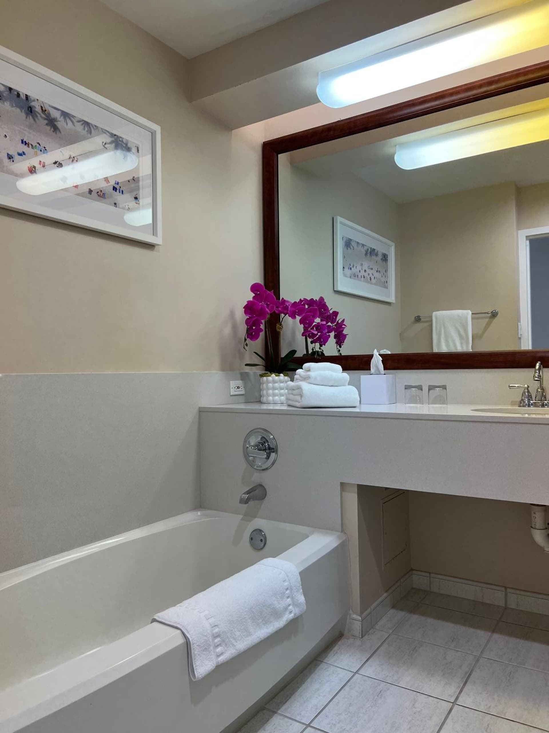 The Capri Inn gallery photo in Naples, FL — image 45