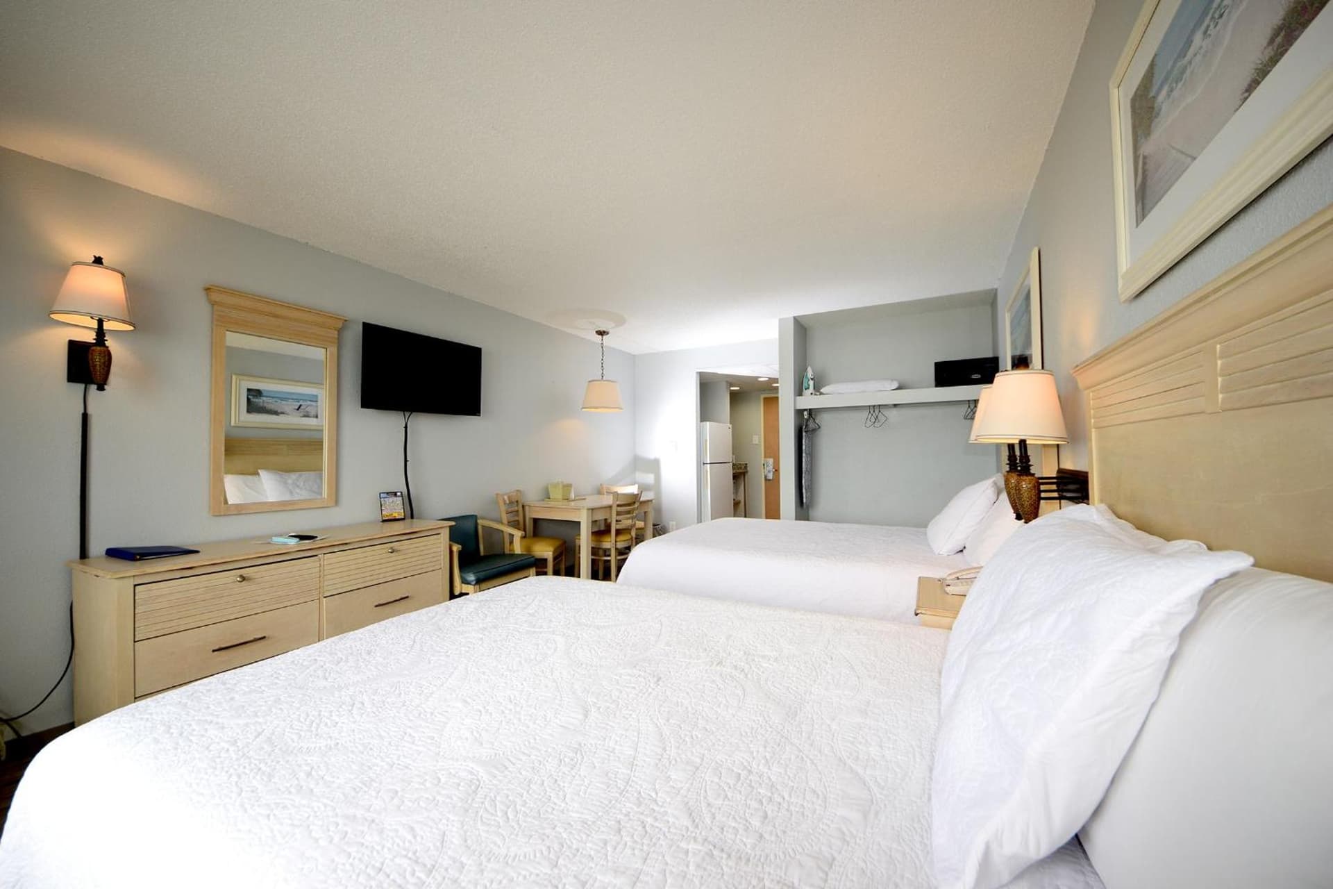 Holiday Sands North "On the Boardwalk" interior in Myrtle Beach, SC — gallery photo 2