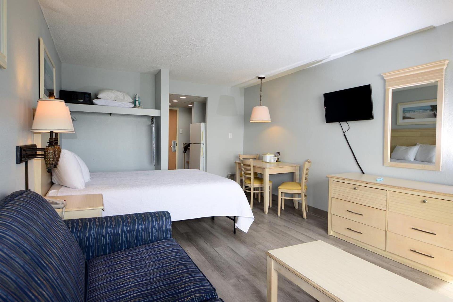 Holiday Sands North "On the Boardwalk" gallery photo in Myrtle Beach, SC — image 12