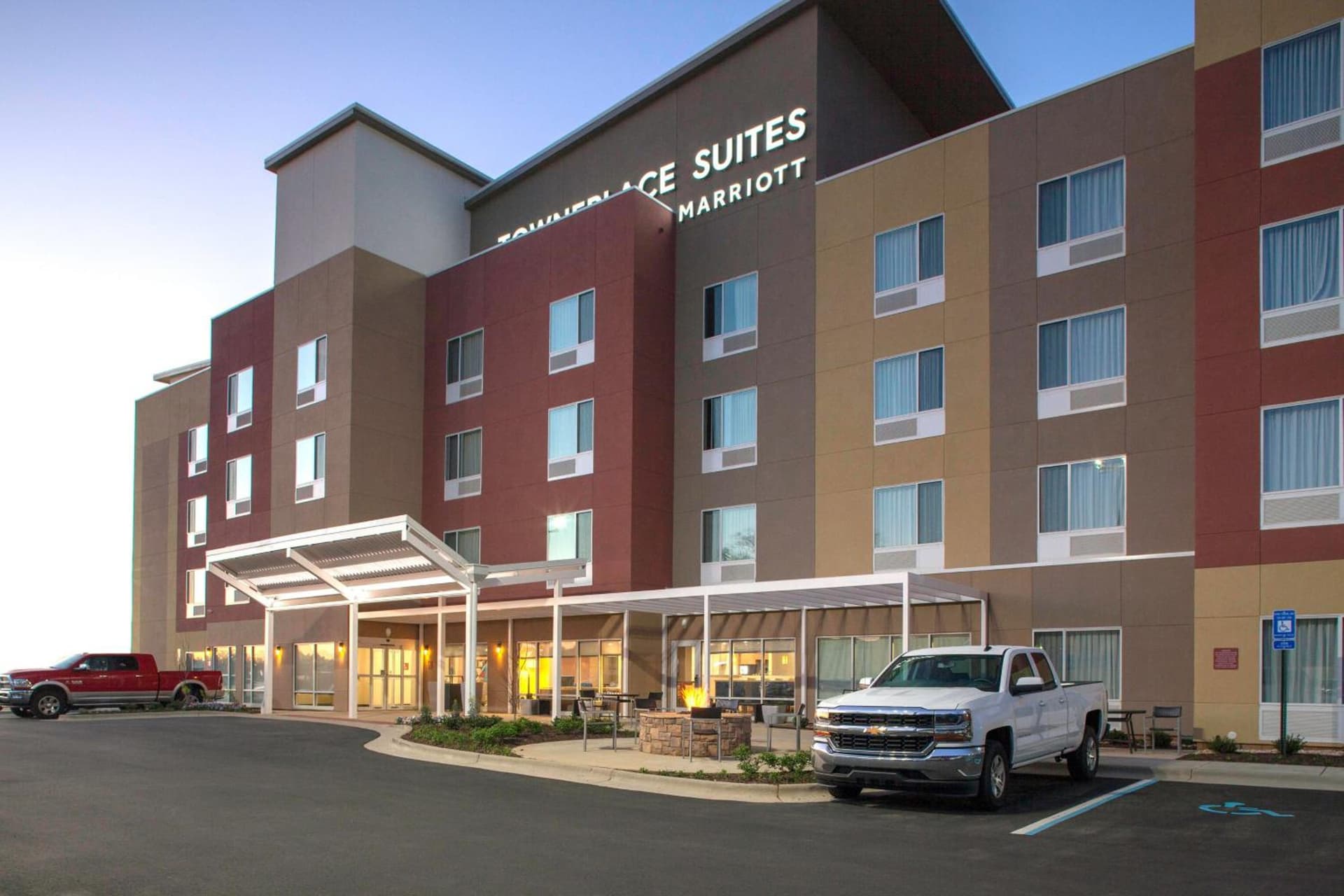 TownePlace Suites by Marriott Albany featured exterior or lobby in Albany, GA — similar hotel