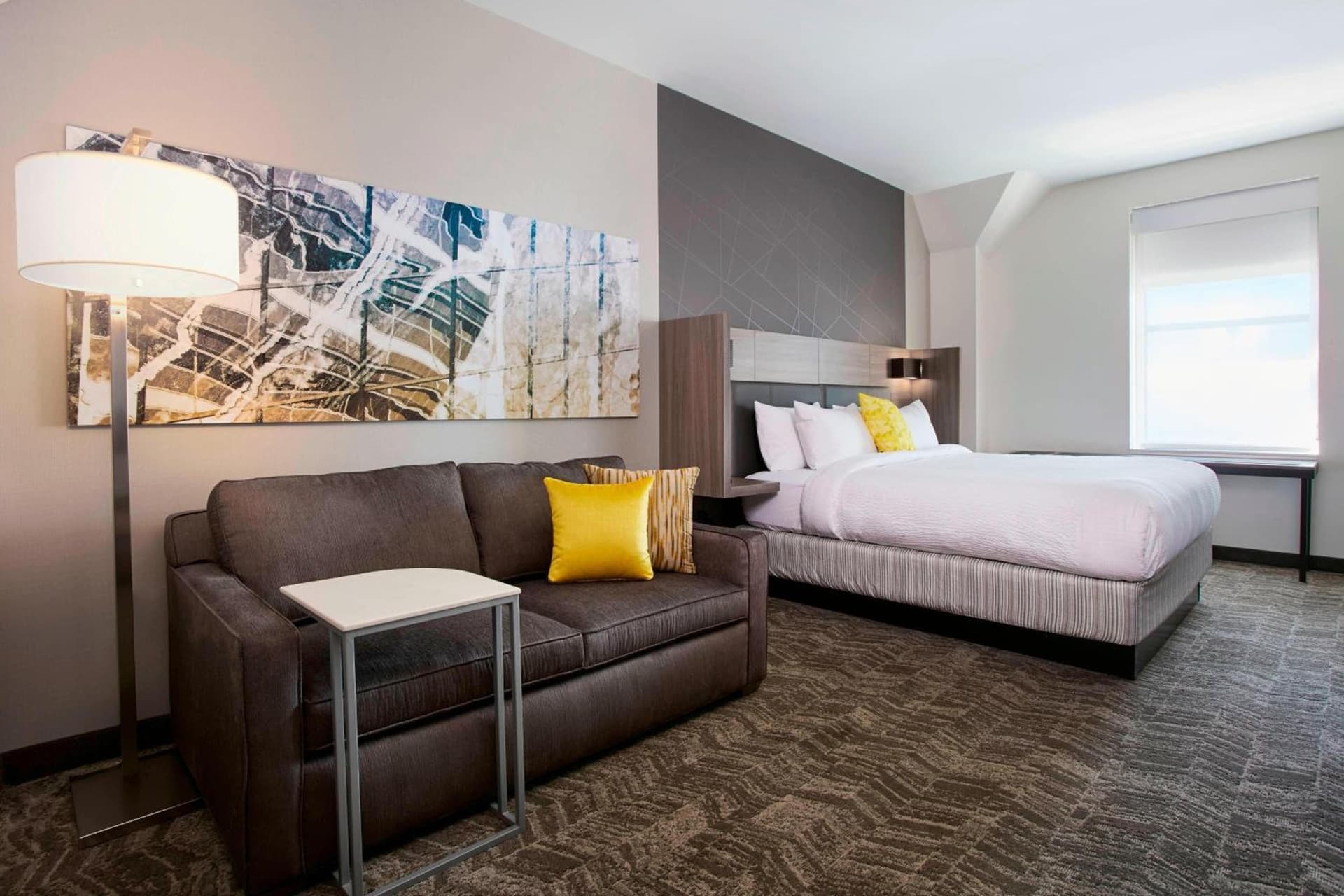 SpringHill Suites by Marriott Milwaukee Downtown gallery photo in Milwaukee, WI — image 13