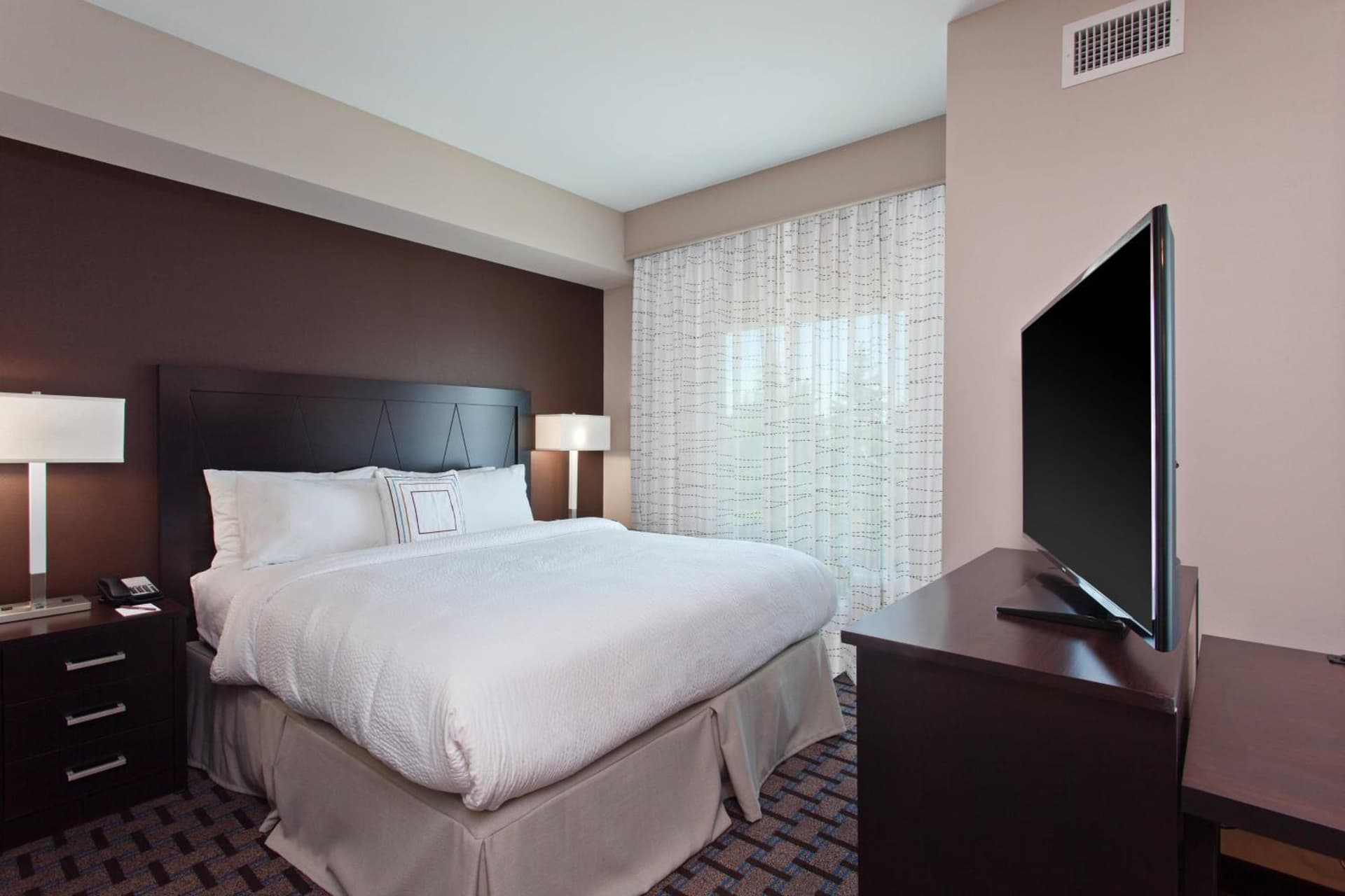 Residence Inn by Marriott Seattle Sea-Tac Airport gallery photo in SeaTac, WA — image 8