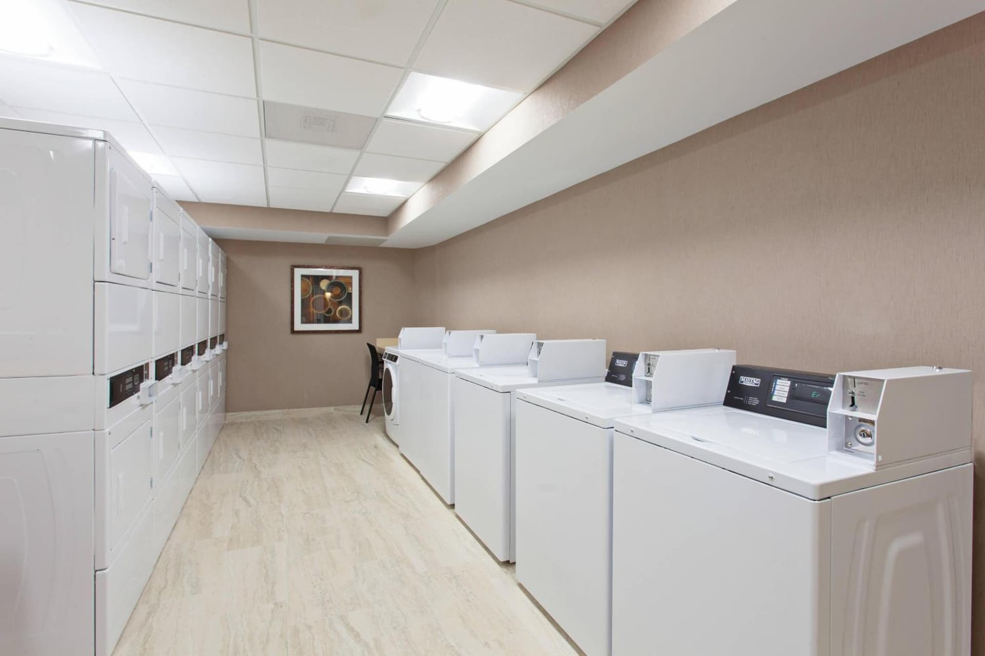 Residence Inn by Marriott Seattle Sea-Tac Airport property views in SeaTac, WA — gallery photo 3