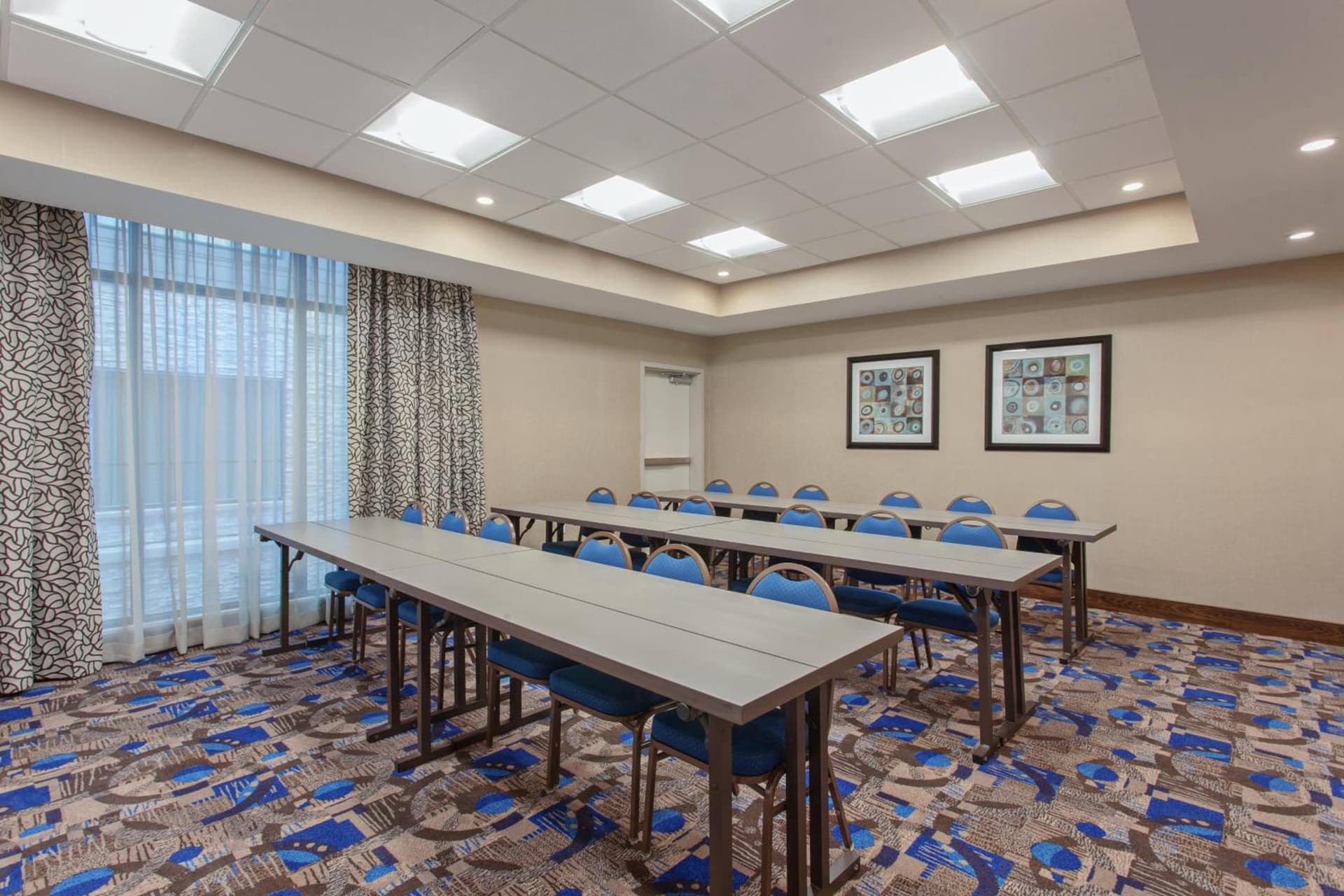 Residence Inn by Marriott Seattle Sea-Tac Airport gallery photo in SeaTac, WA — image 9