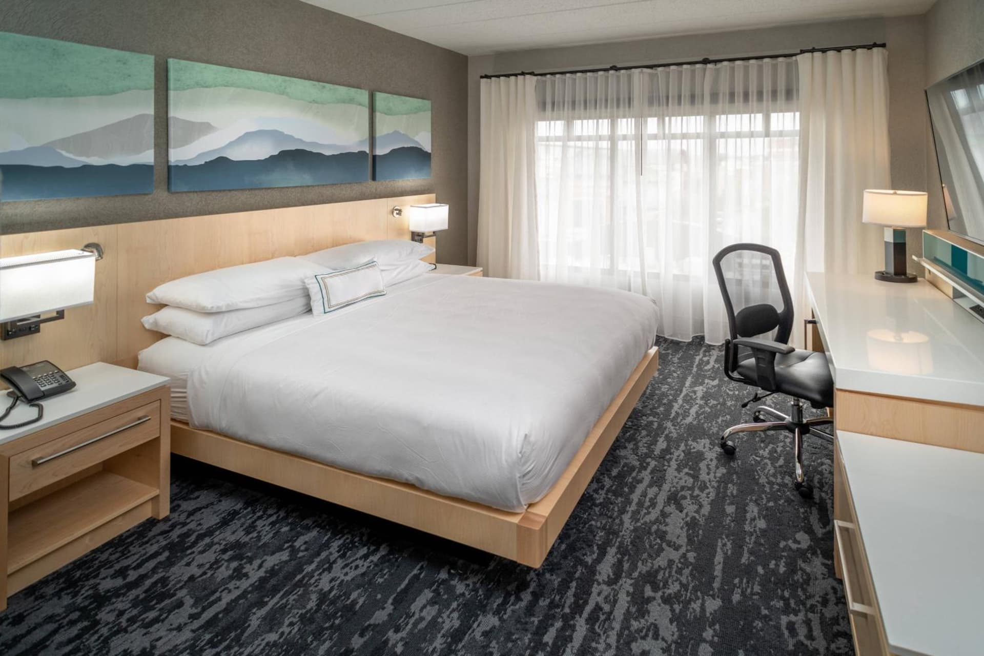 Delta Hotels by Marriott Huntington Downtown interior in Huntington, WV — gallery photo 2
