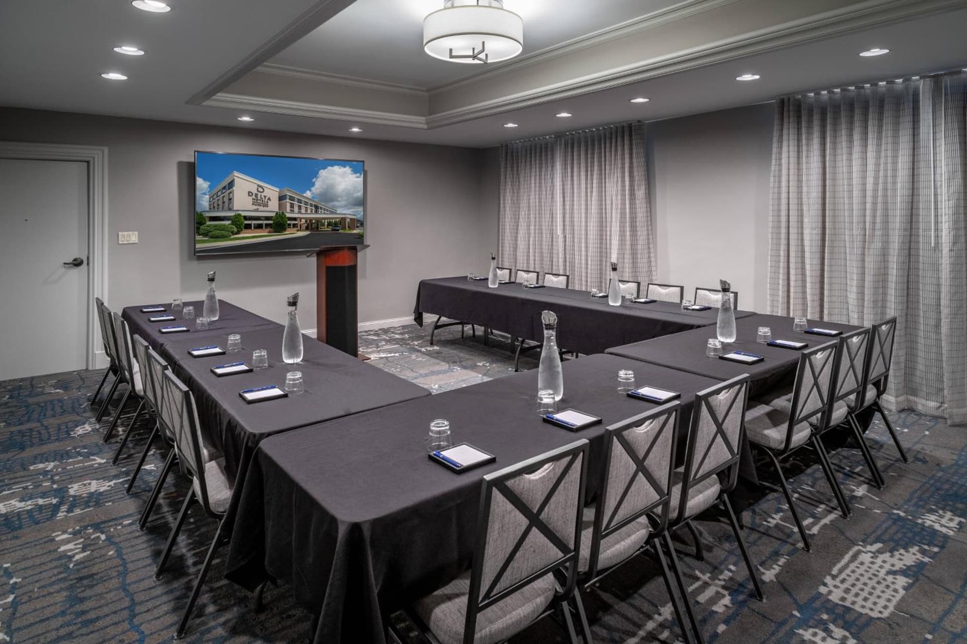 Delta Hotels by Marriott Huntington Downtown gallery photo in Huntington, WV — image 16