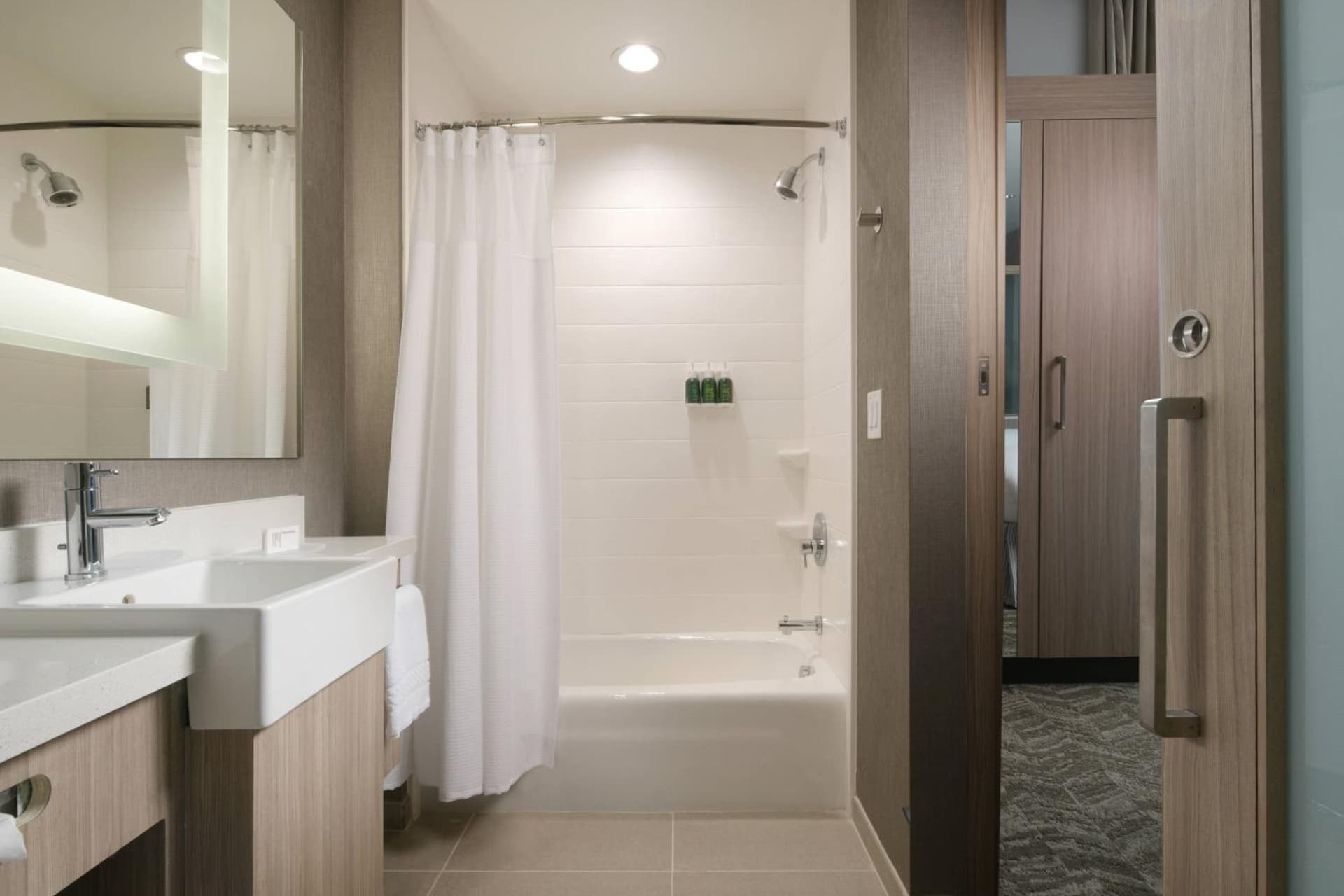 SpringHill Suites by Marriott Texas City gallery photo in Texas City, TX — image 19