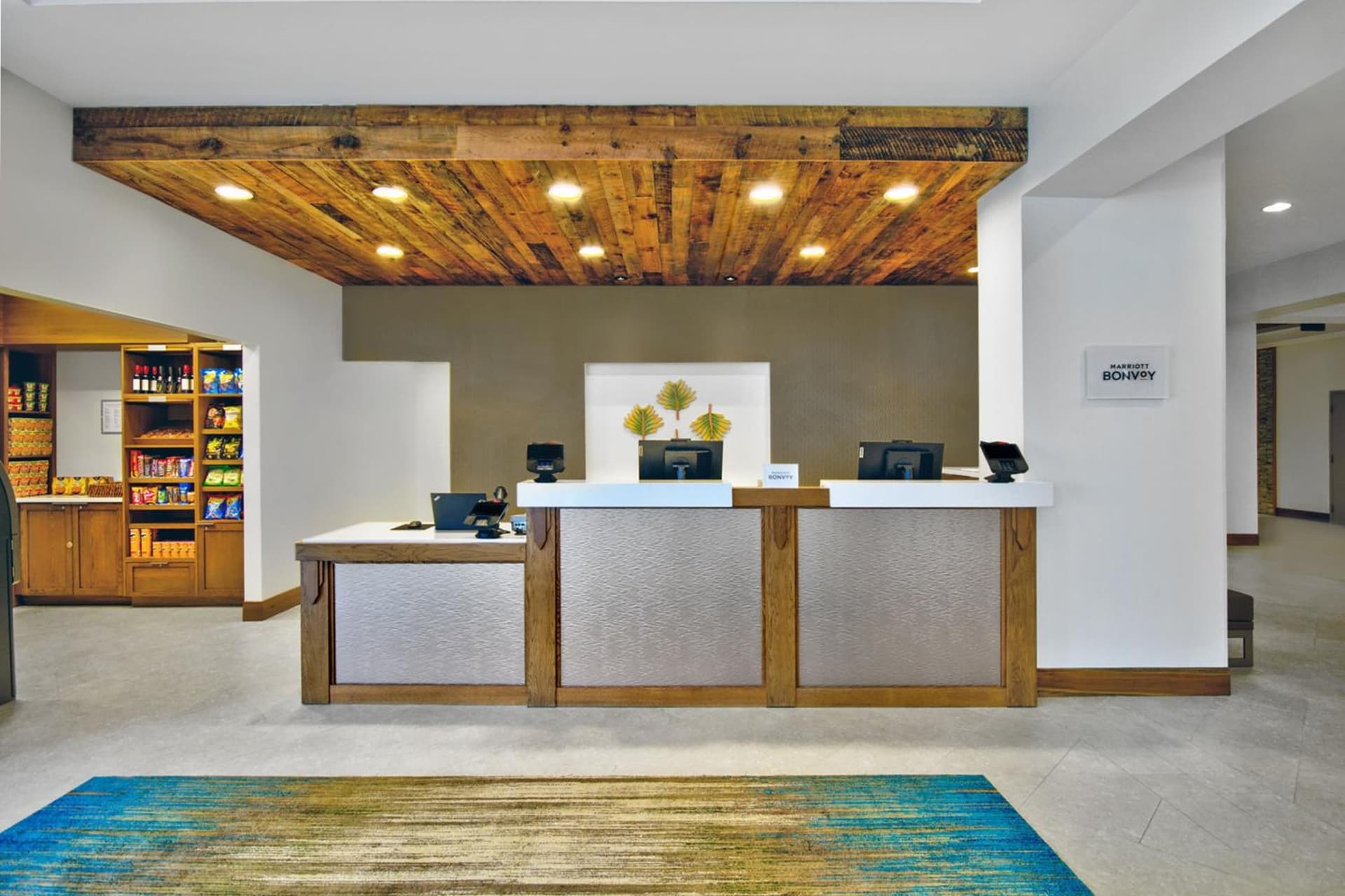 Fairfield by Marriott Inn & Suites Orlando at FLAMINGO CROSSINGS® Town Center gallery photo in Orlando, FL — image 31
