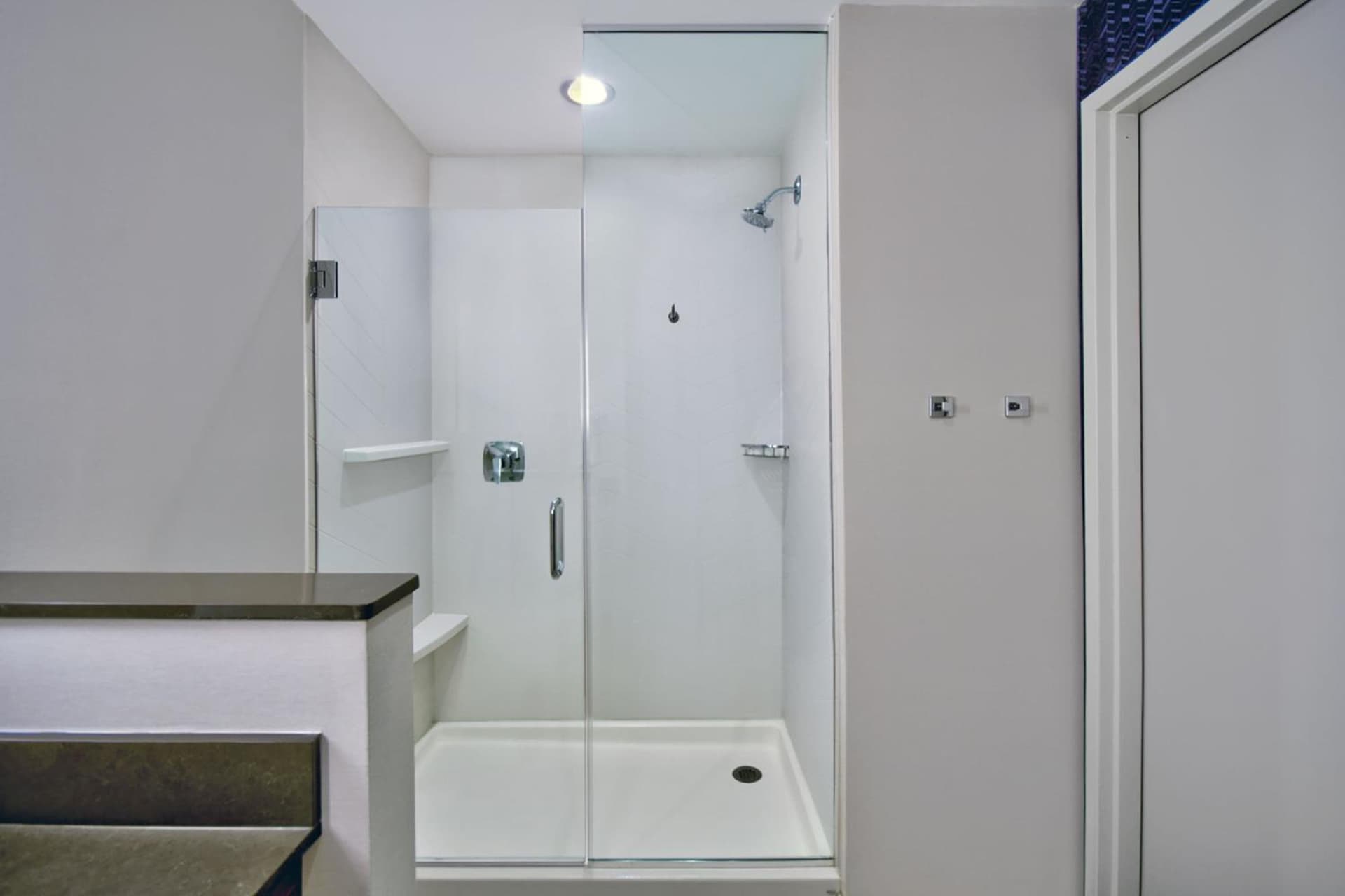 Fairfield by Marriott Inn & Suites Orlando at FLAMINGO CROSSINGS® Town Center property views in Orlando, FL — gallery photo 3