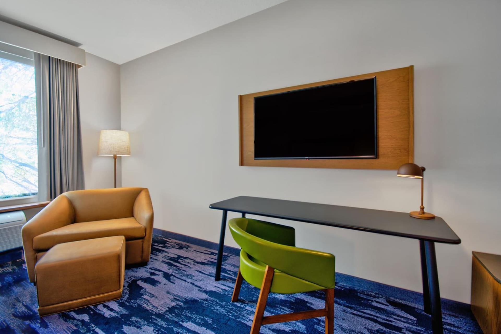 Fairfield by Marriott Inn & Suites Orlando at FLAMINGO CROSSINGS® Town Center gallery photo in Orlando, FL — image 5