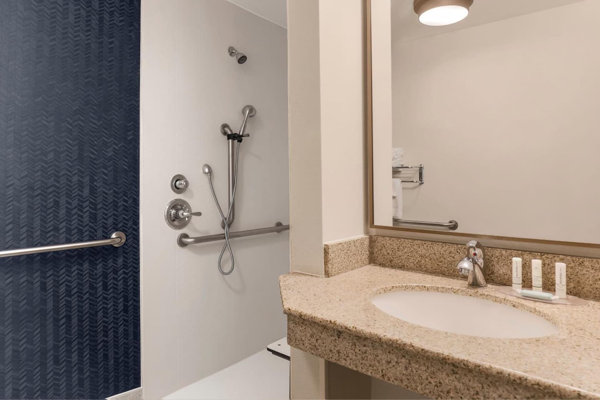Fairfield Inn and Suites by Marriott San Jose Airport gallery photo in San Jose, CA — image 24