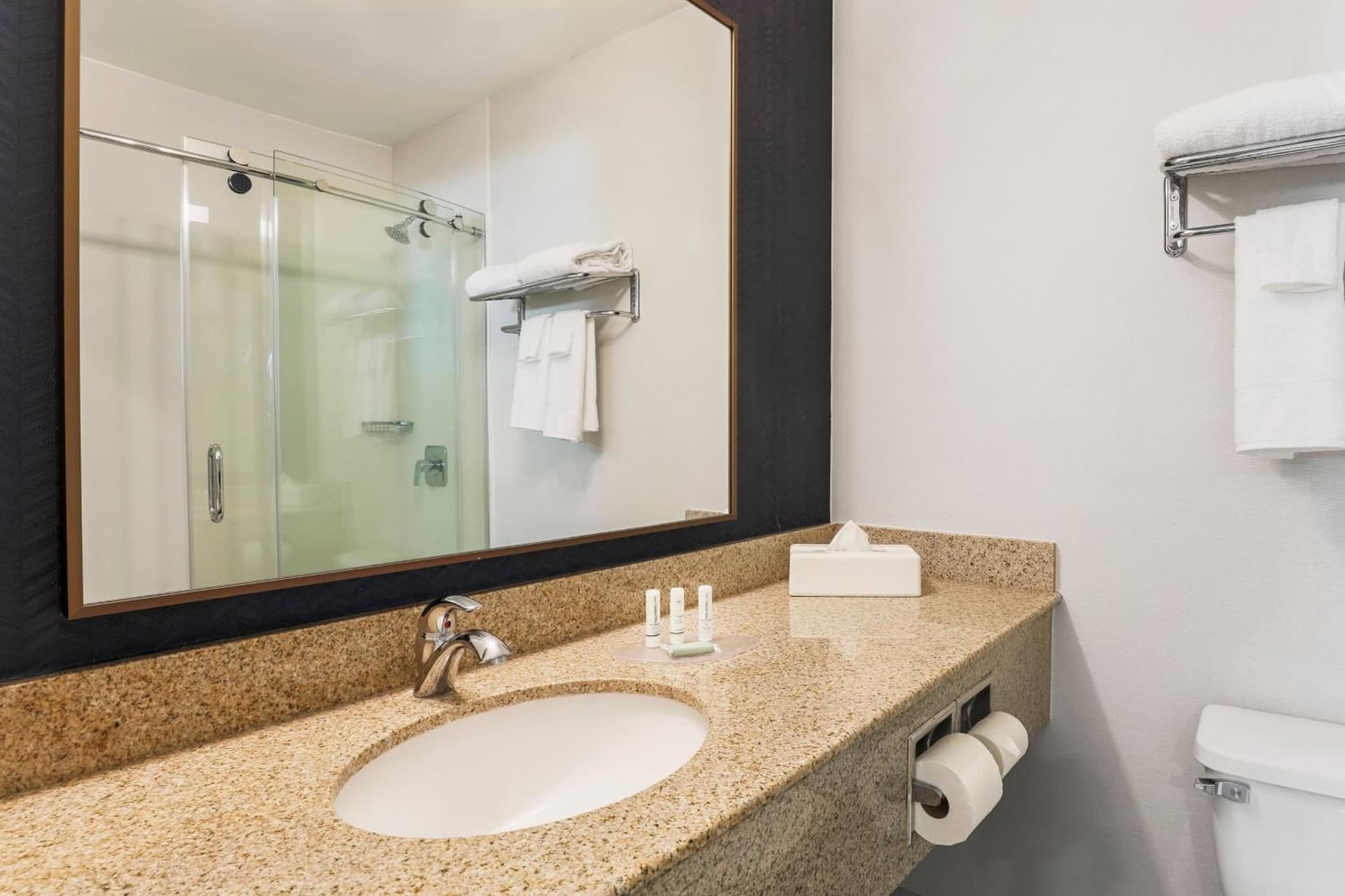 Fairfield Inn and Suites by Marriott San Jose Airport gallery photo in San Jose, CA — image 8