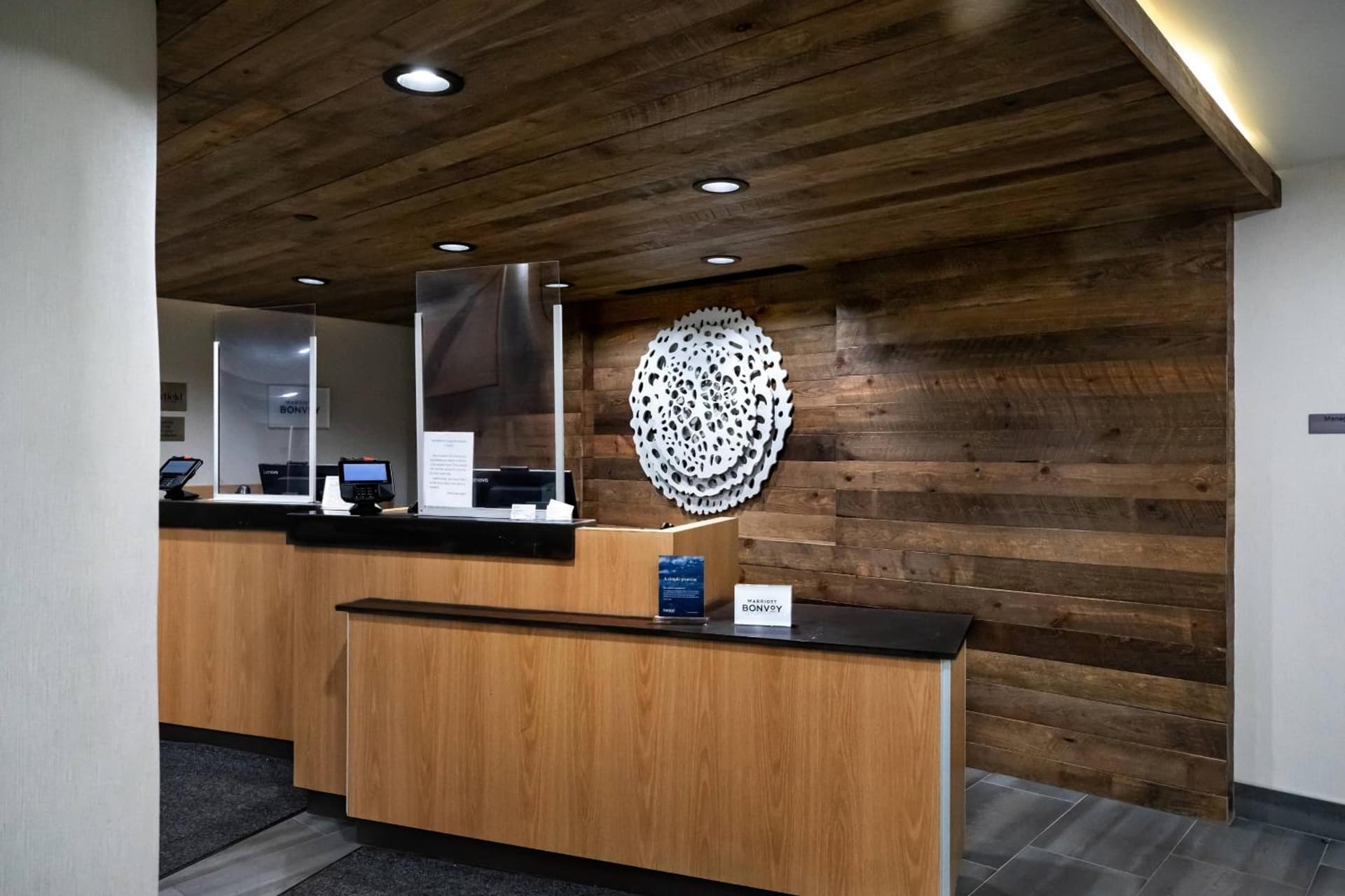 Fairfield by Marriott Inn & Suites Louisville Airport interior in Louisville, KY — gallery photo 2