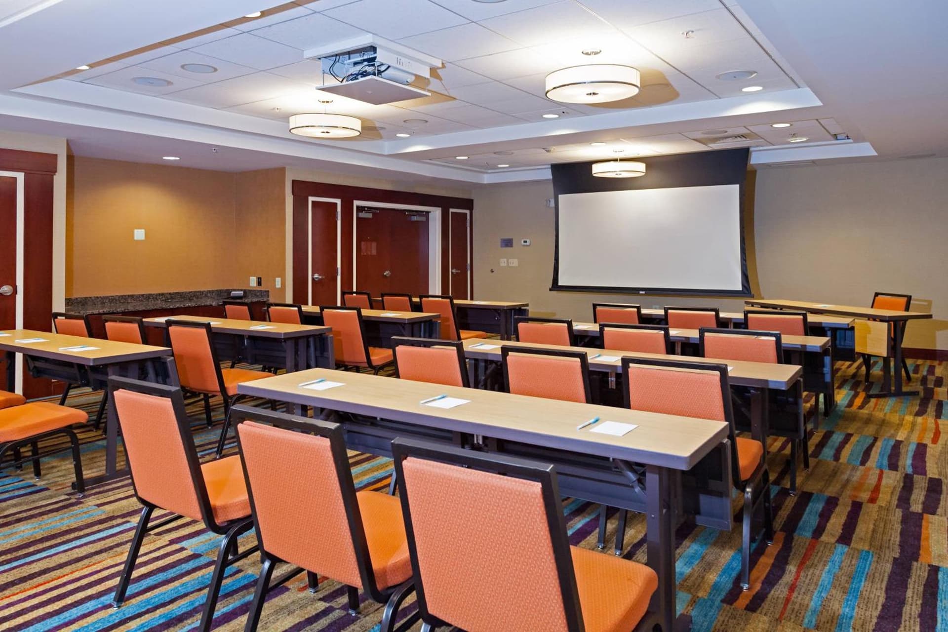 Fairfield Inn & Suites by Marriott Somerset gallery photo in Somerset, NJ — image 6