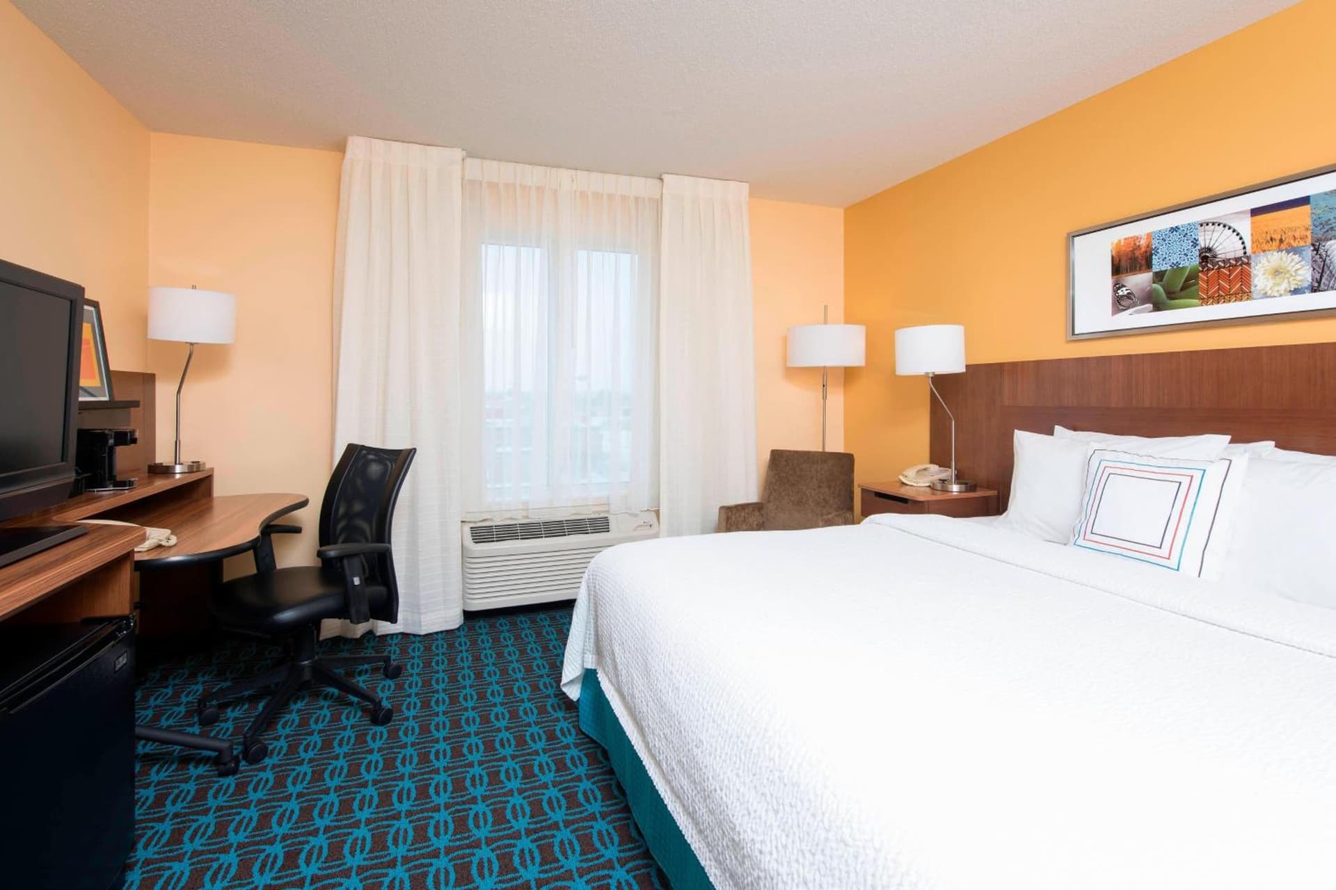 Fairfield Inn and Suites by Marriott Chicago St. Charles gallery photo in Saint Charles, IL — image 17