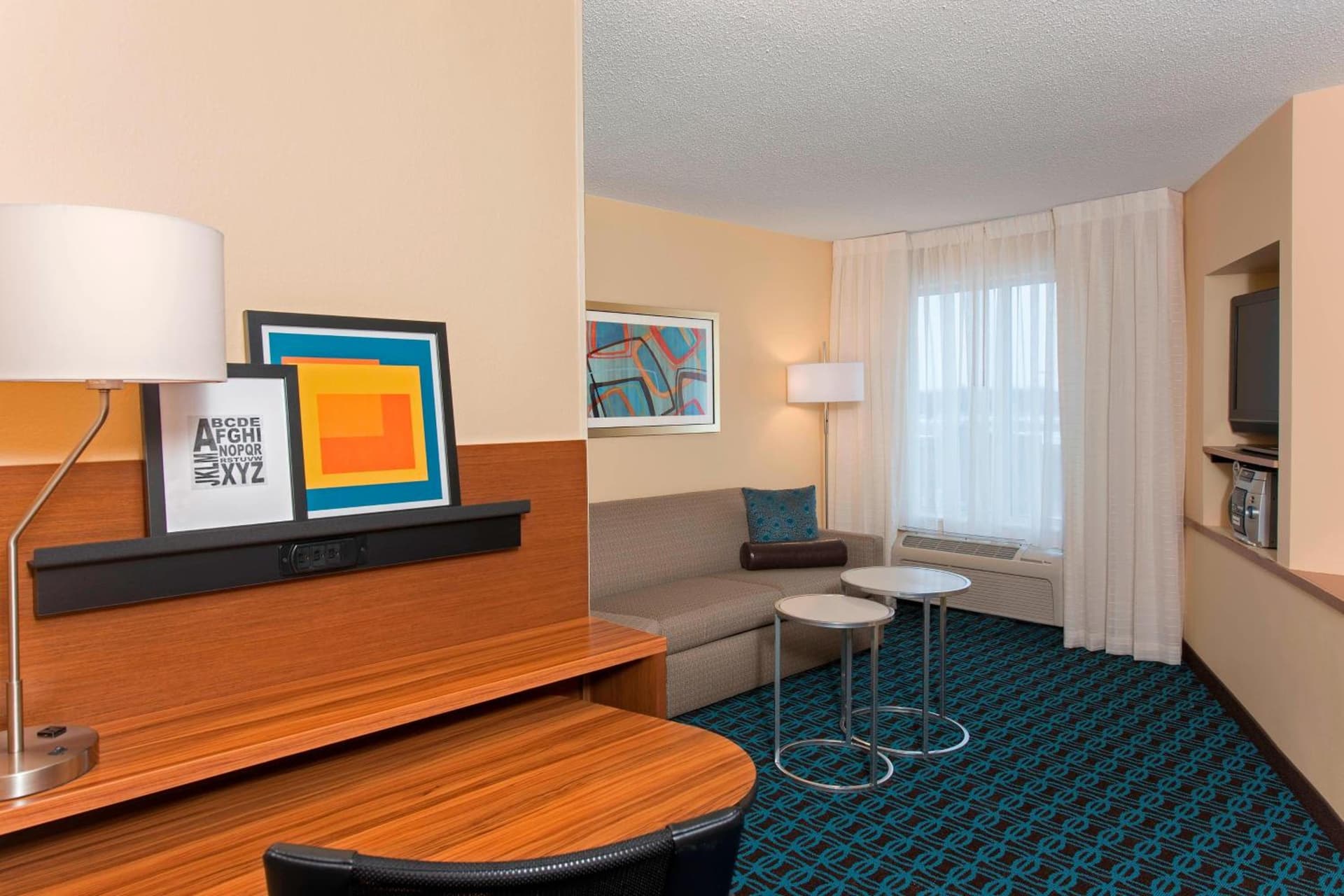 Fairfield Inn and Suites by Marriott Chicago St. Charles gallery photo in Saint Charles, IL — image 22
