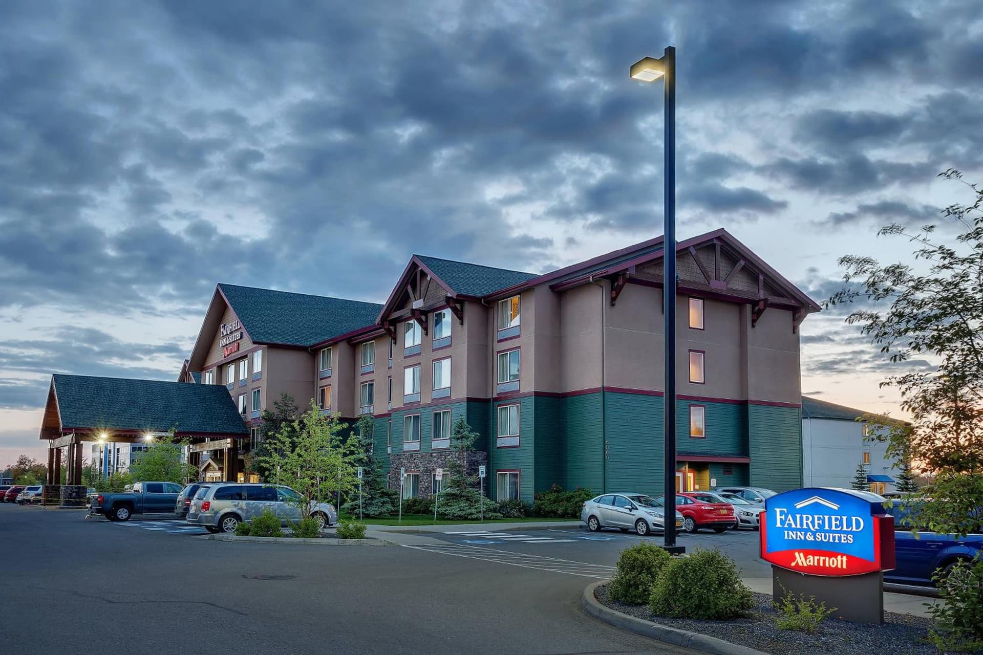 Fairfield Inn & Suites by Marriott Anchorage Midtown interior in Anchorage, AK — gallery photo 2