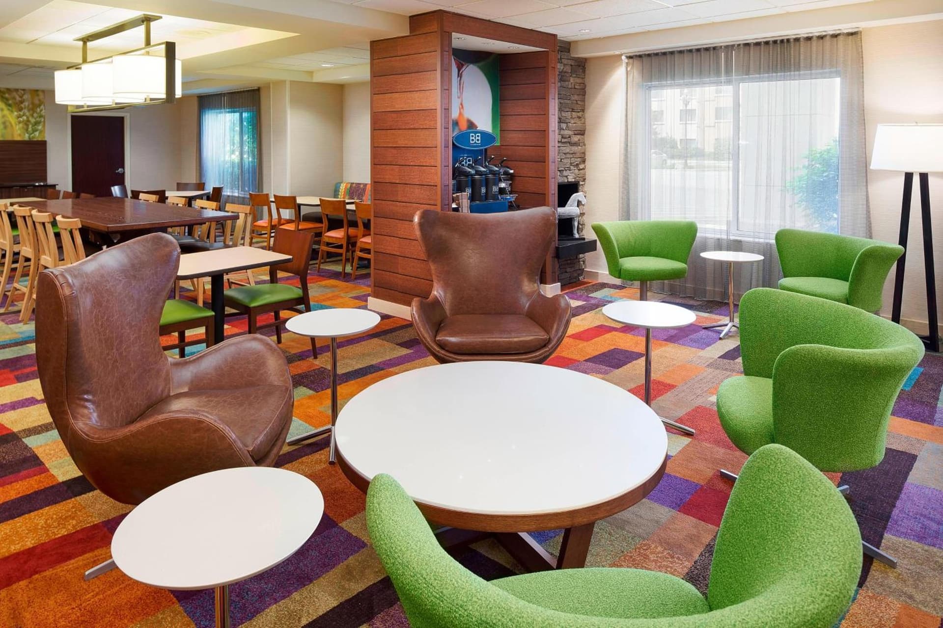 Fairfield Inn & Suites Chicago Midway Airport property views in Bedford Park, IL — gallery photo 3