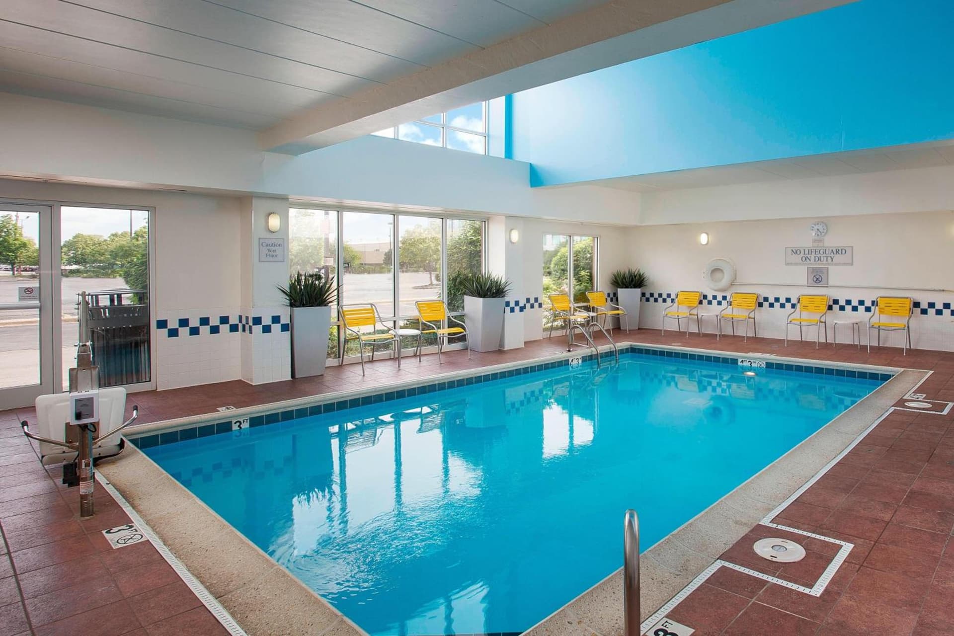 Fairfield Inn & Suites Chicago Midway Airport gallery photo in Bedford Park, IL — image 15