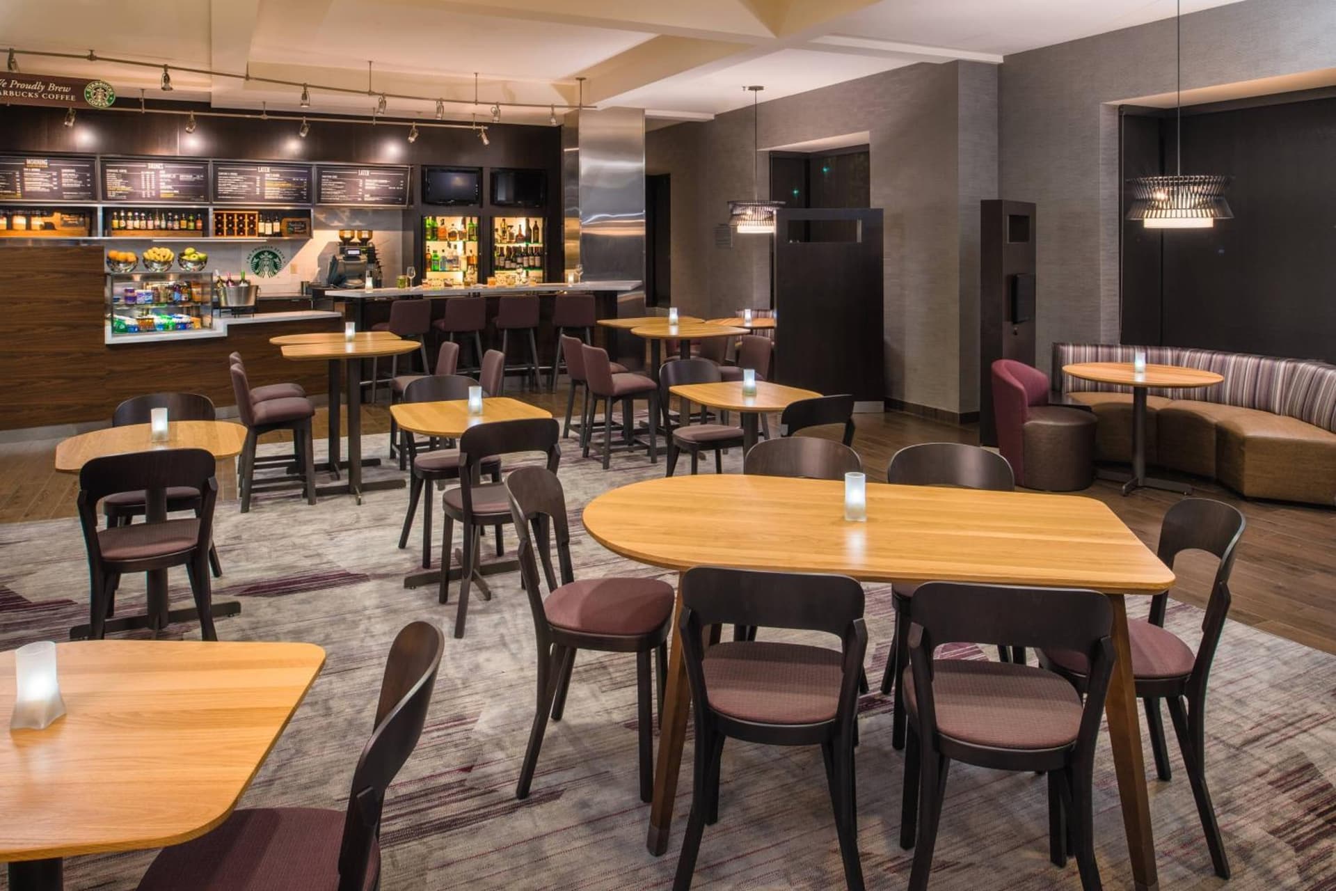 Courtyard by Marriott Seattle Federal Way gallery photo in Federal Way, WA — image 12