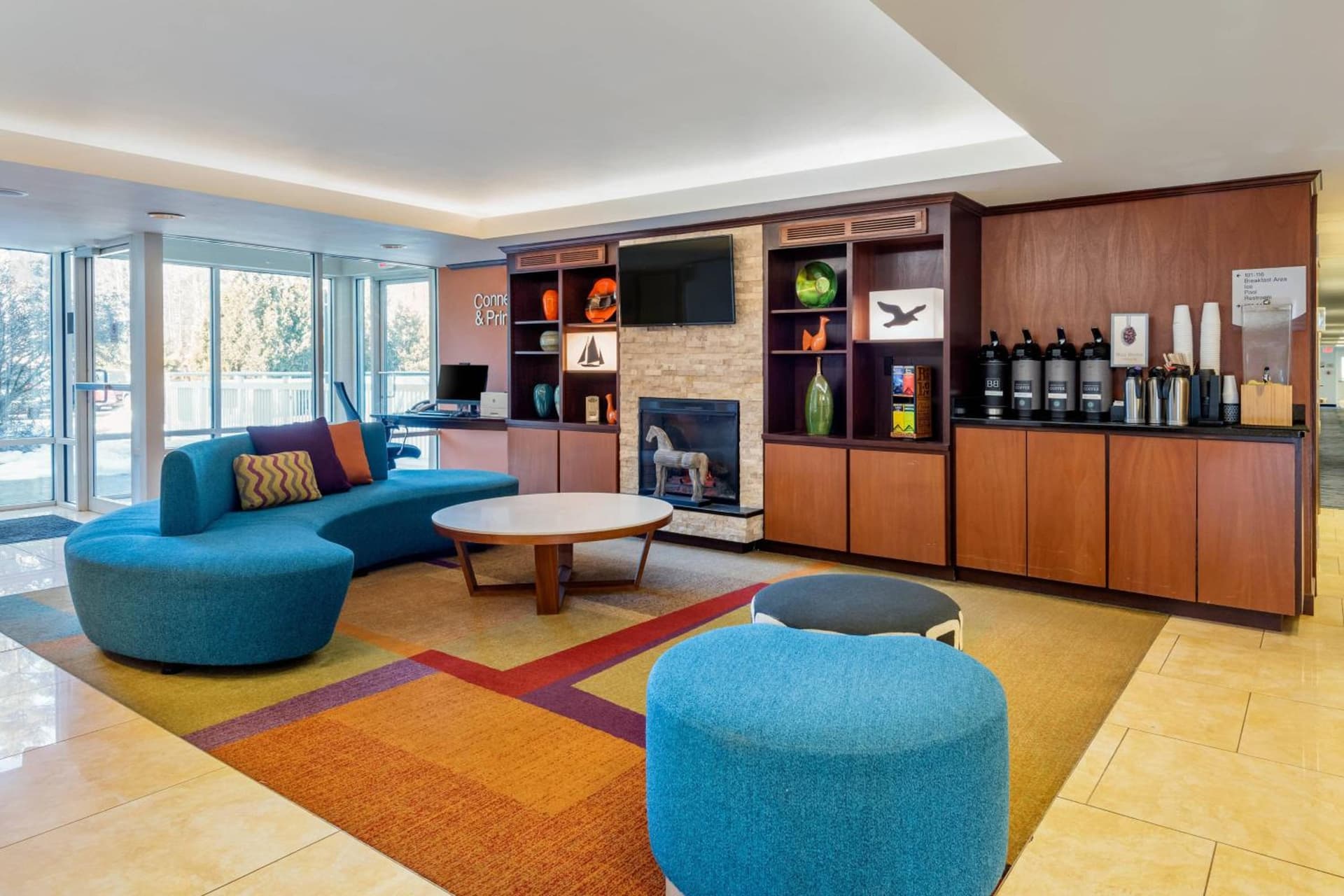 Fairfield by Marriott Inn & Suites Portland Maine Airport interior in Scarborough, ME — gallery photo 2