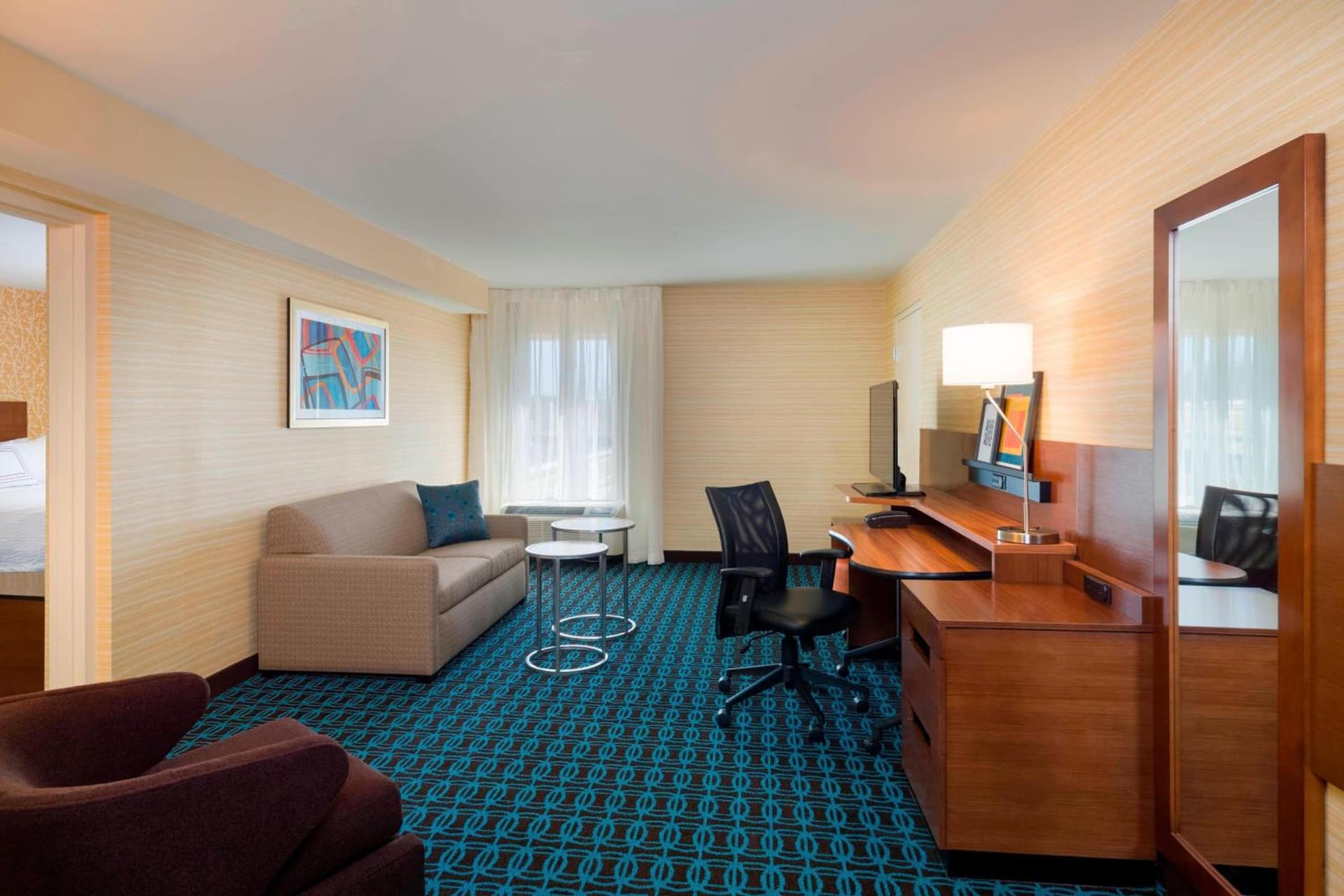 Fairfield Inn & Suites by Marriott Paramus interior in Paramus, NJ — gallery photo 2