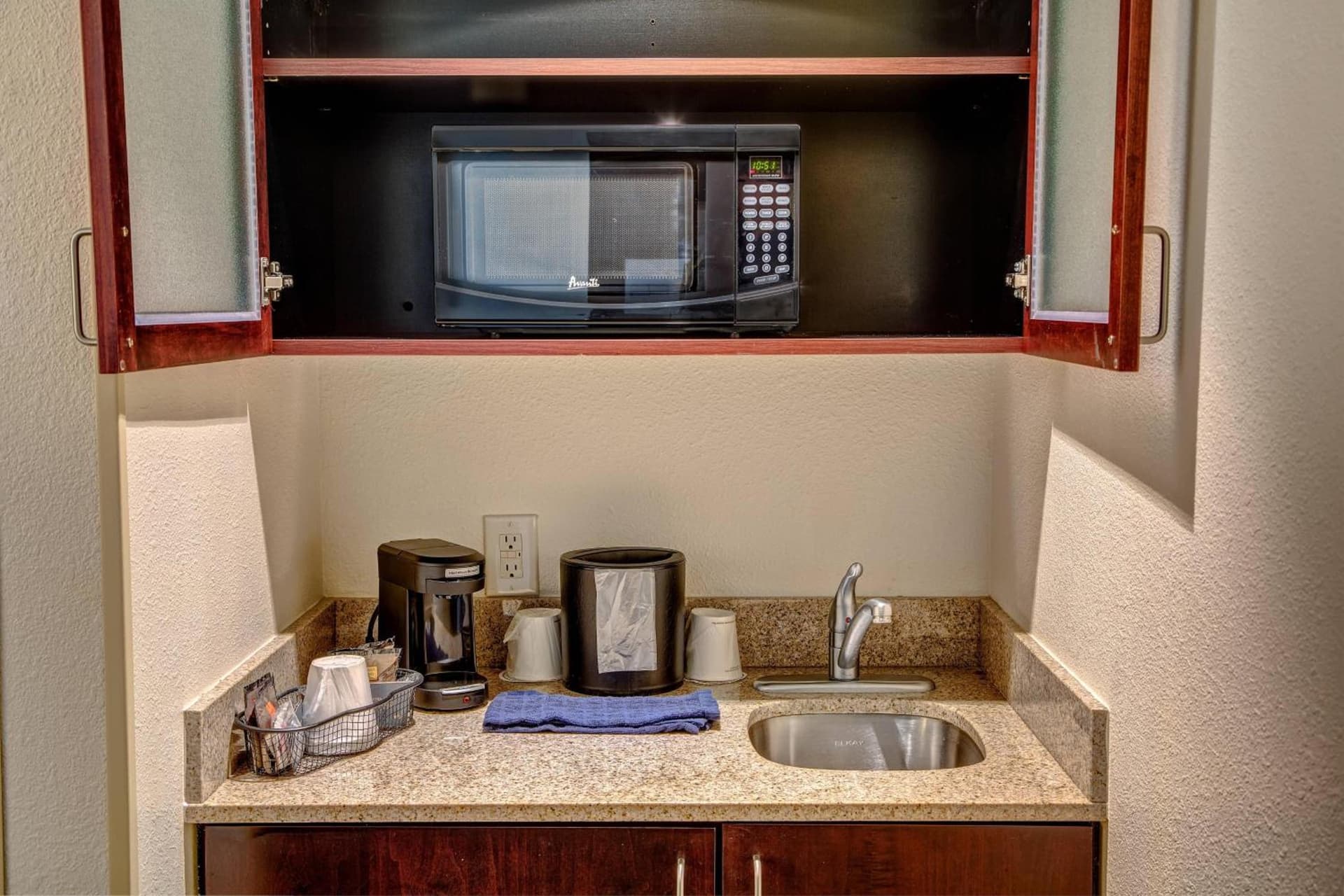 SpringHill Suites by Marriott New Bern gallery photo in New Bern, NC — image 11