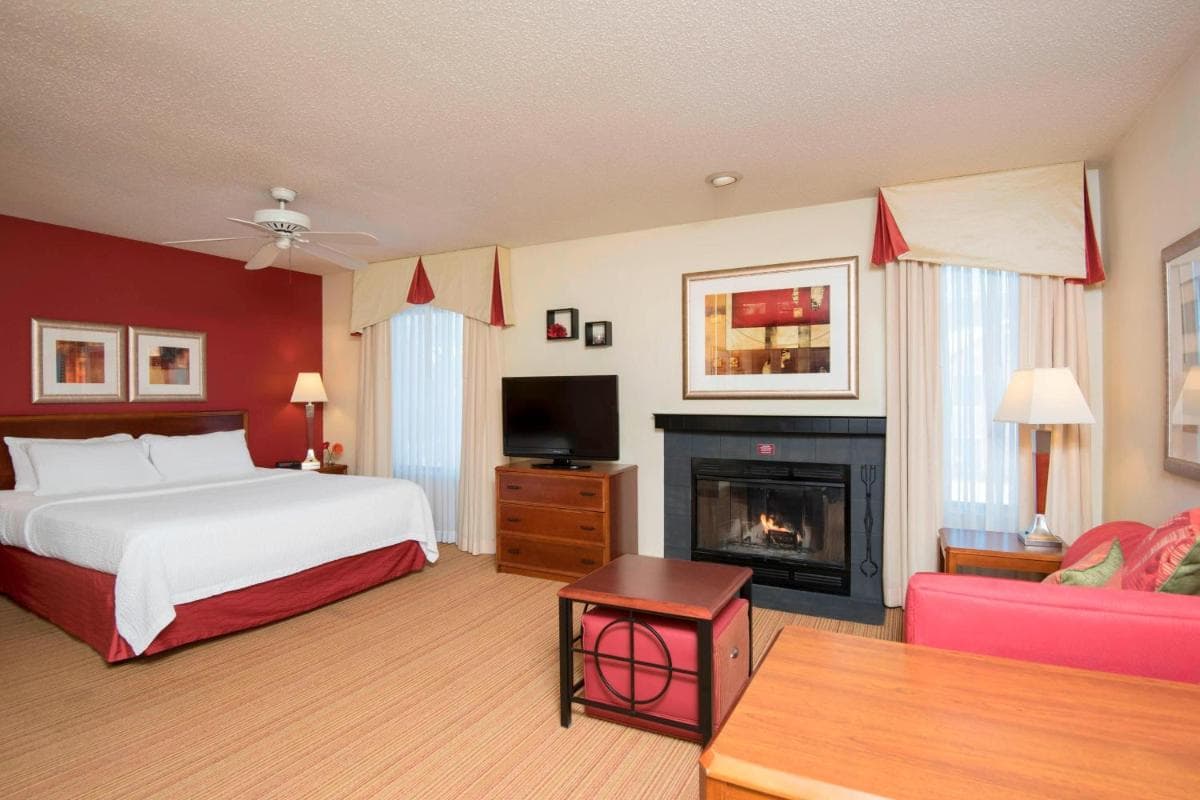 Residence Inn Kalamazoo East property views in Kalamazoo, MI — gallery photo 3