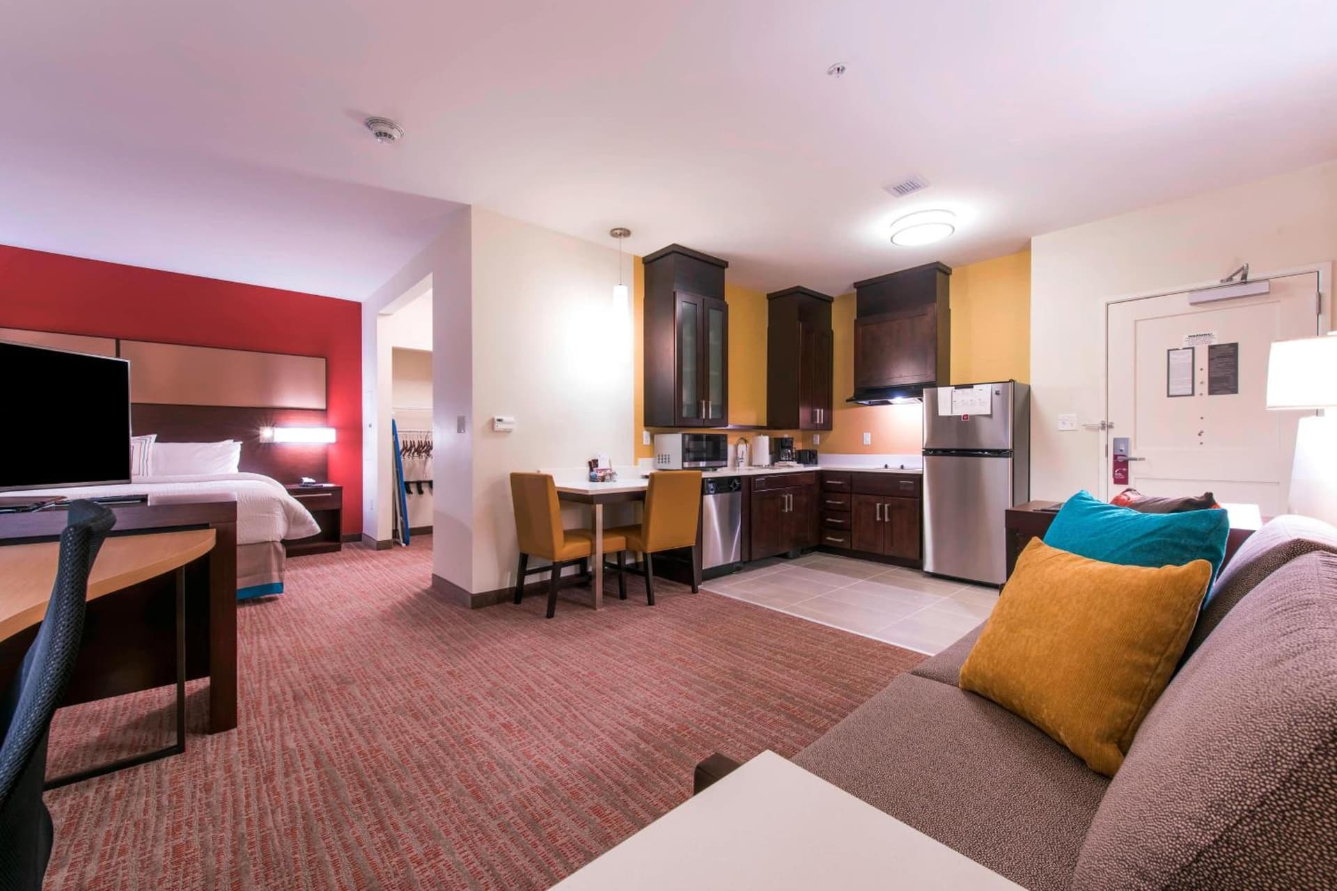 Residence Inn by Marriott Nashua gallery photo in Nashua, NH — image 8