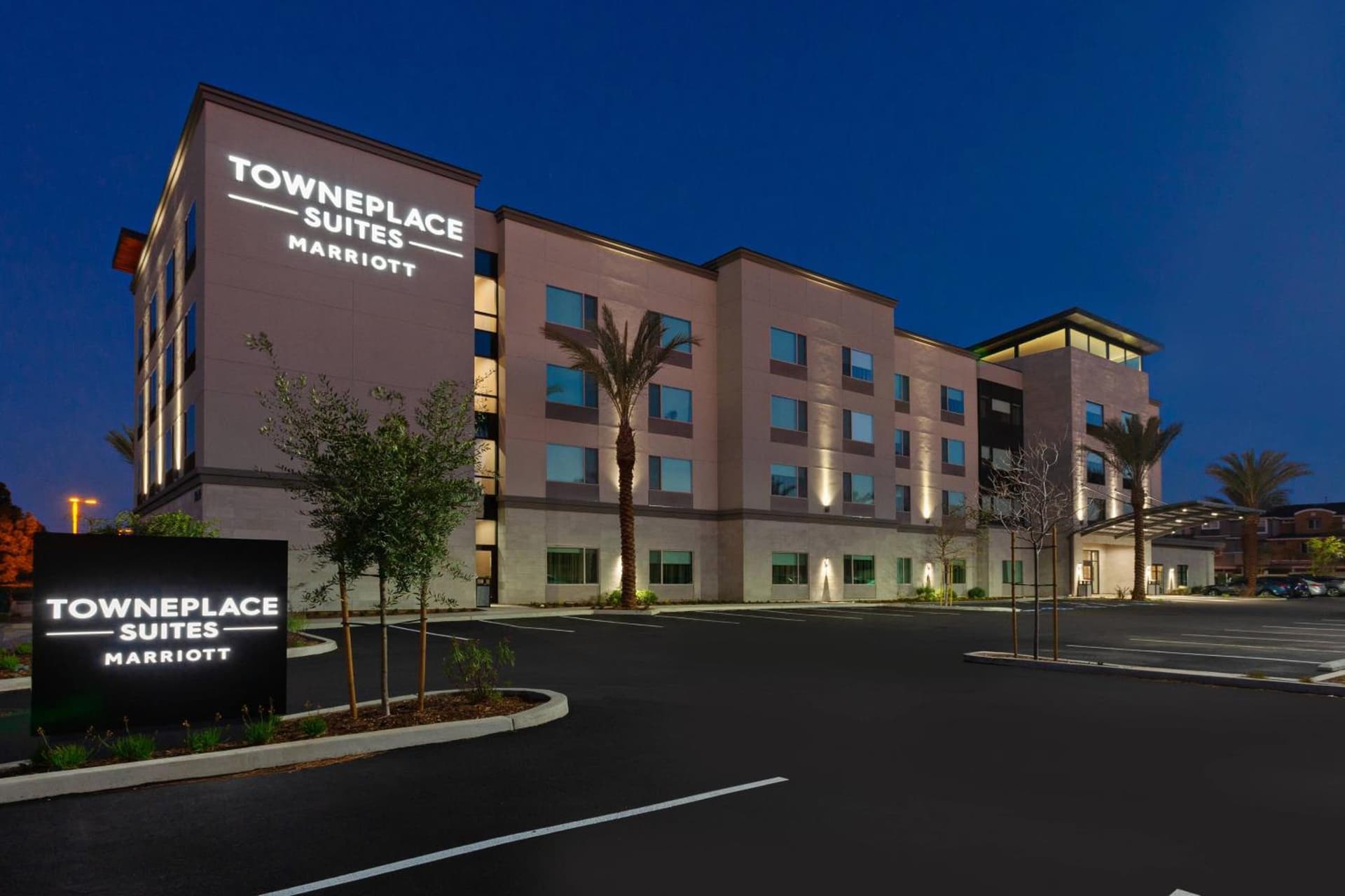TownePlace Suites by Marriott San Diego Central featured exterior or lobby in San Diego, CA — similar hotel