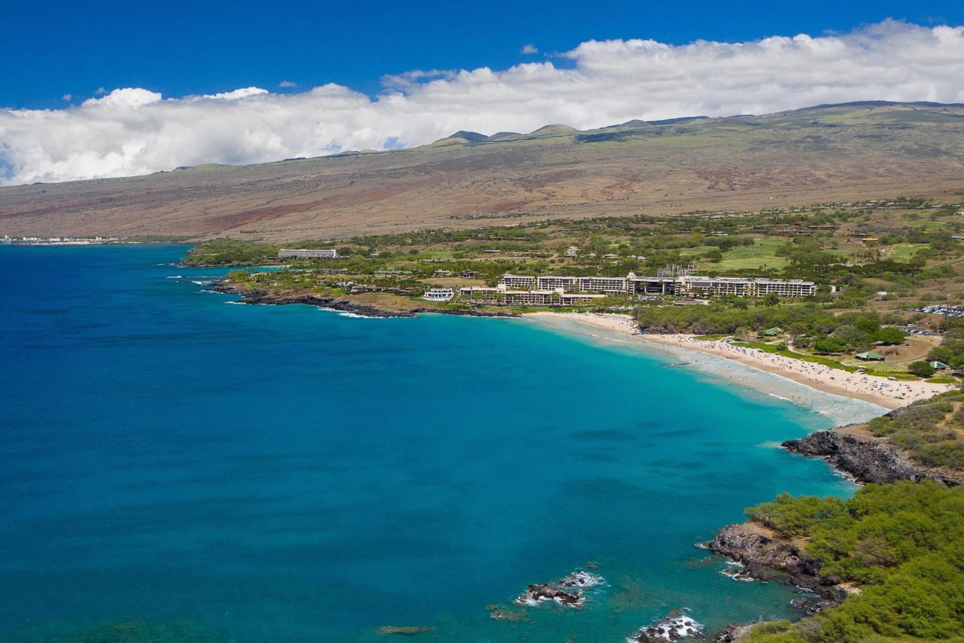 Mauna Kea Beach Hotel, Autograph Collection interior in Hapuna Beach, HI — gallery photo 2