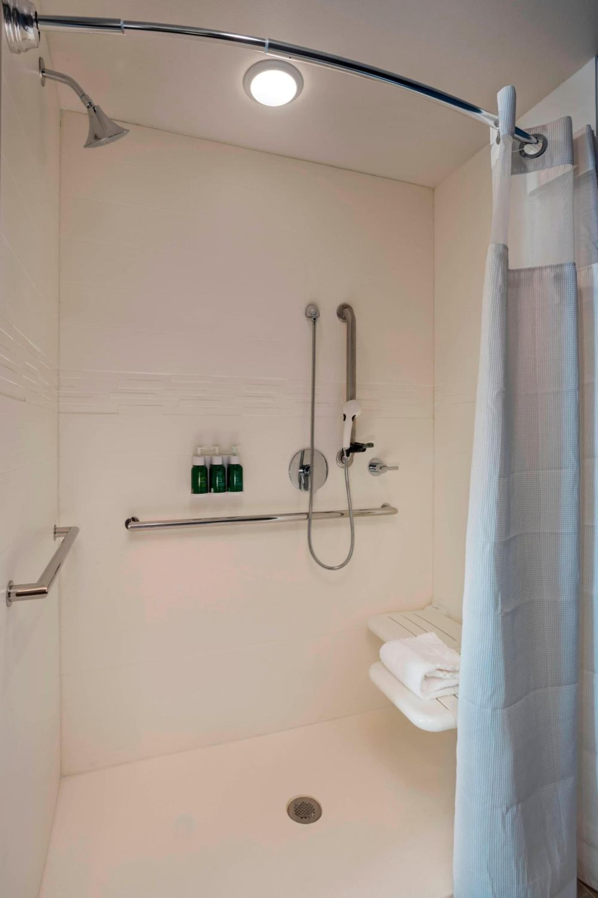 Residence Inn by Marriott St. Paul Downtown gallery photo in Saint Paul, MN — image 14