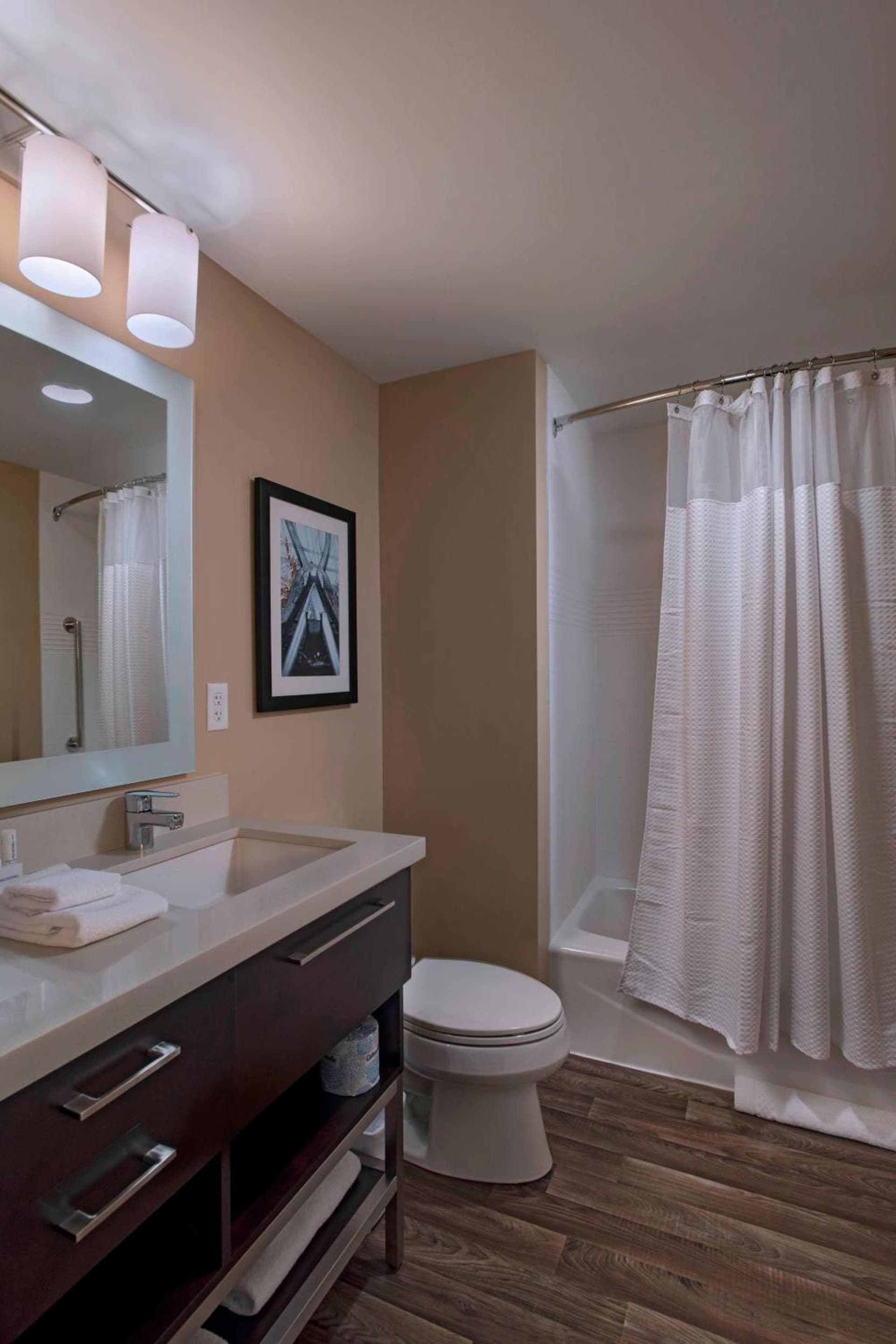 TownePlace Suites by Marriott Columbia property views in Columbia, MO — gallery photo 3