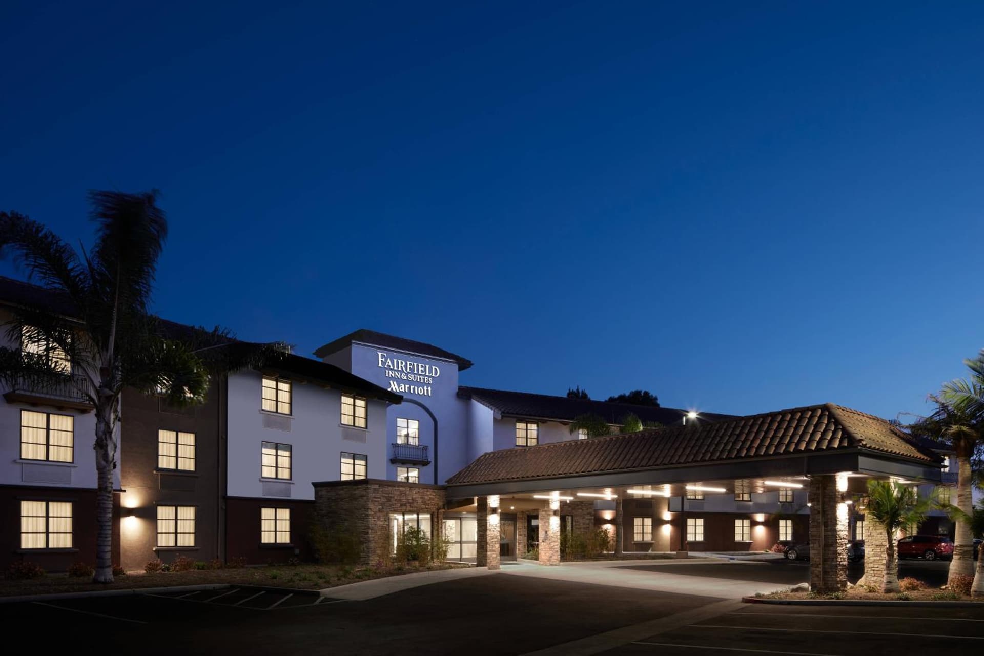 Fairfield Inn & Suites By Marriott Camarillo featured exterior or lobby in Camarillo, CA — similar hotel