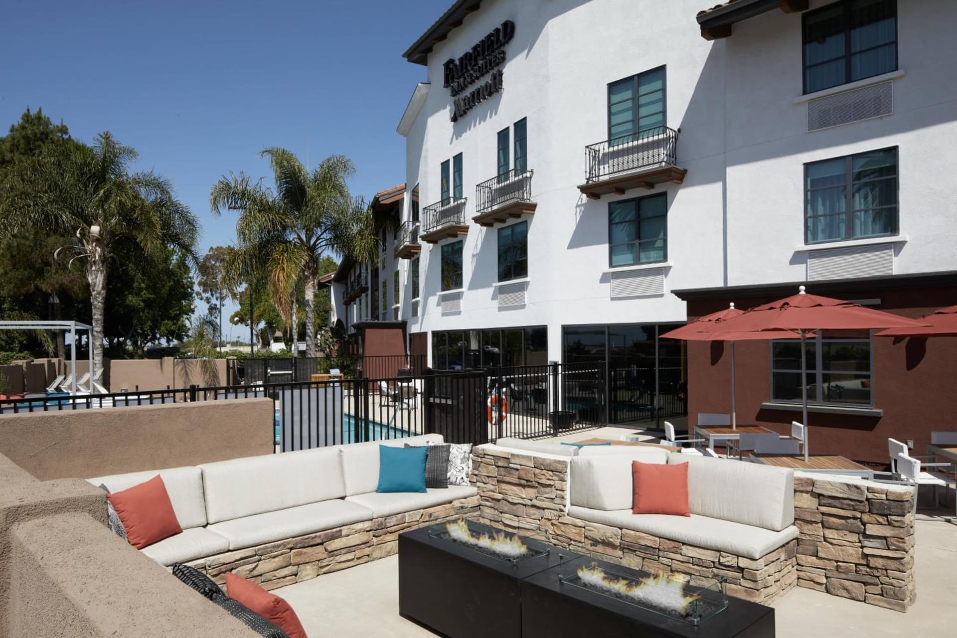 Fairfield Inn & Suites By Marriott Camarillo gallery photo in Camarillo, CA — image 19