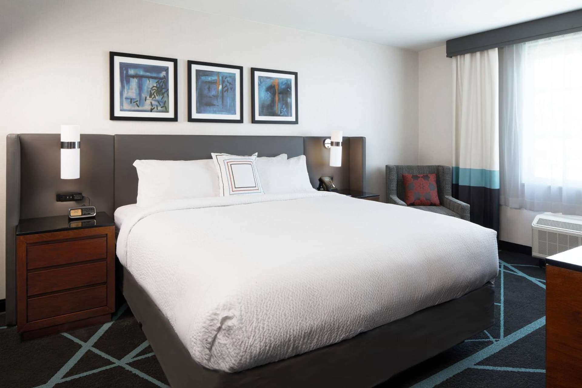 Fairfield Inn & Suites By Marriott Camarillo gallery photo in Camarillo, CA — image 31