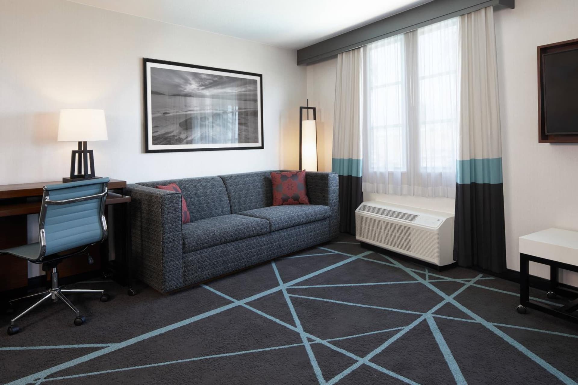 Fairfield Inn & Suites By Marriott Camarillo gallery photo in Camarillo, CA — image 14