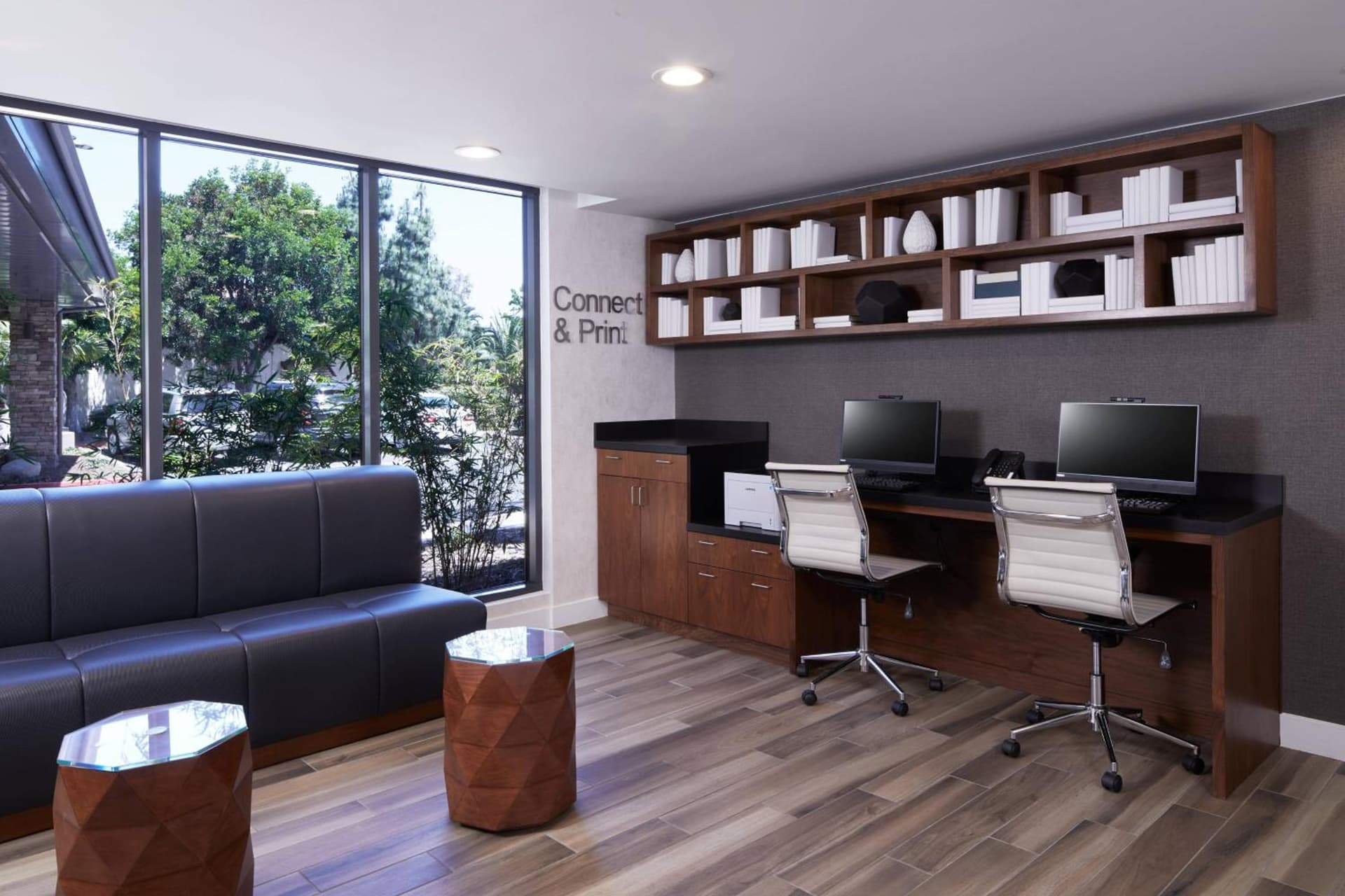 Fairfield Inn & Suites By Marriott Camarillo gallery photo in Camarillo, CA — image 21