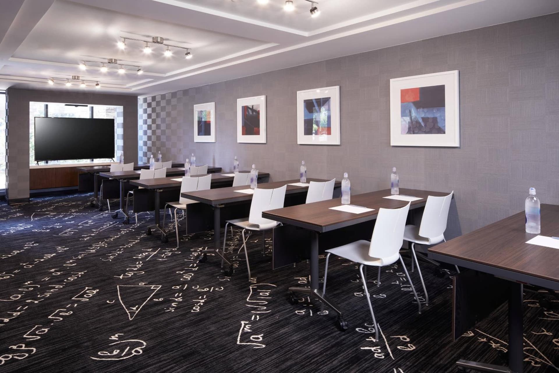 Fairfield Inn & Suites By Marriott Camarillo gallery photo in Camarillo, CA — image 4