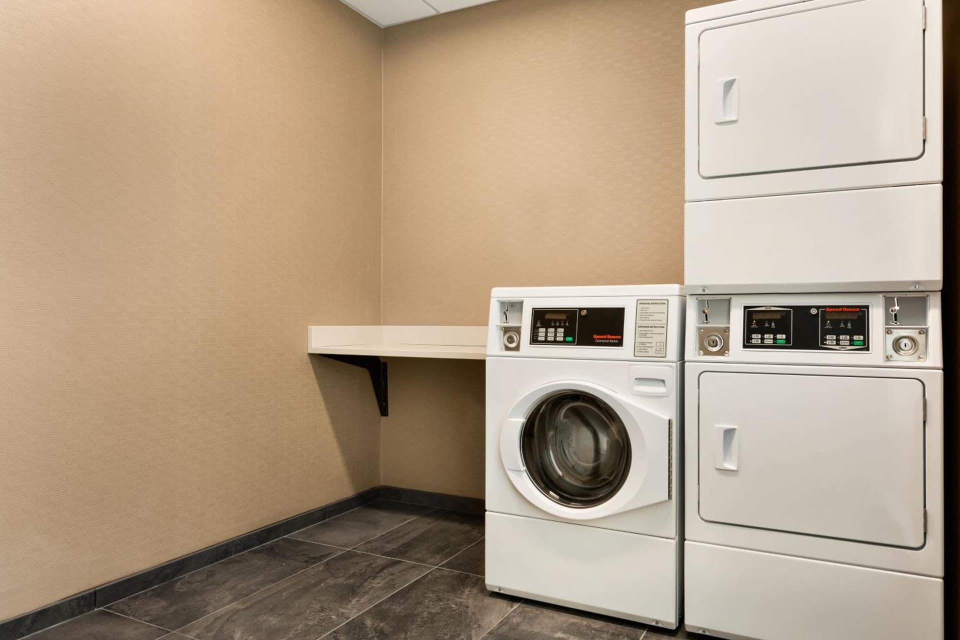 Courtyard by Marriott St Paul Woodbury gallery photo in Woodbury, MN — image 5