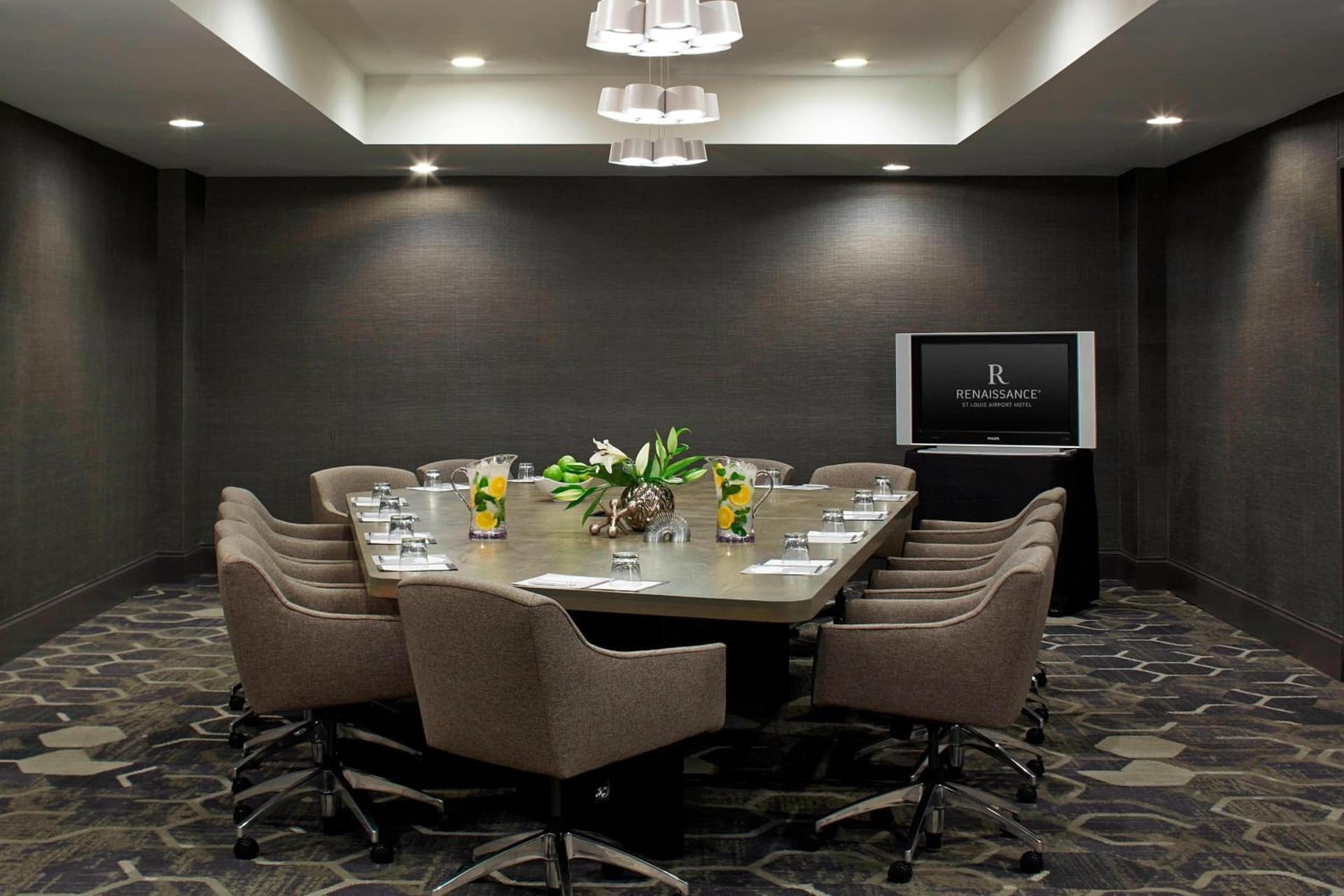 Renaissance St. Louis Airport Hotel gallery photo in Saint Louis, MO — image 21