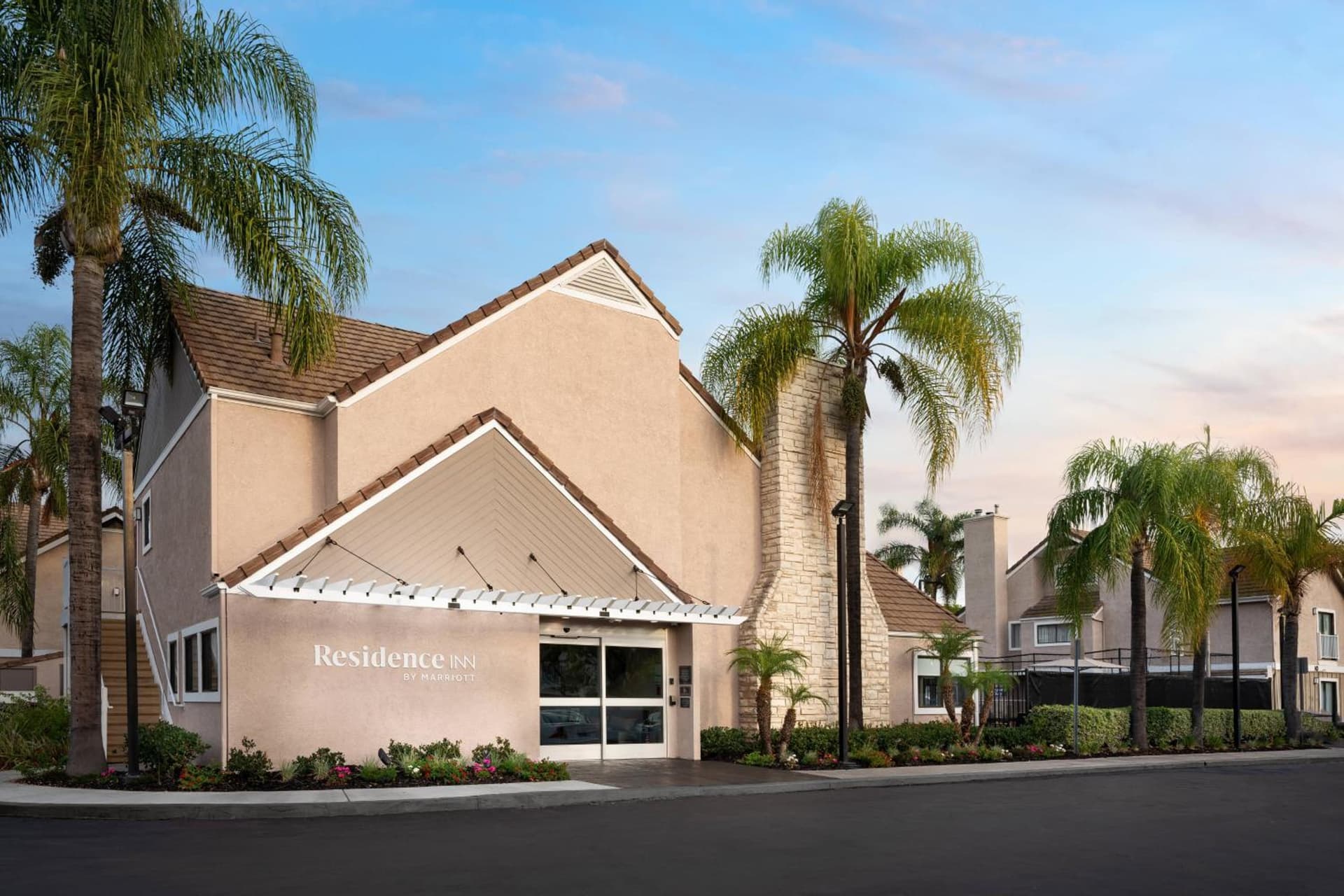 Residence Inn Anaheim Placentia/Fullerton property views in Placentia, CA — gallery photo 3
