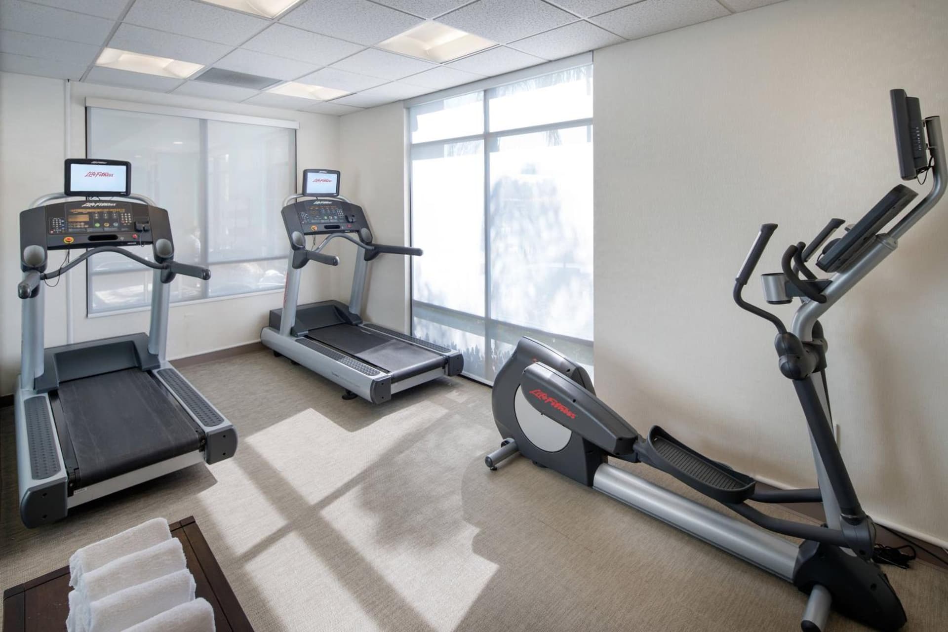 SpringHill Suites Bakersfield gallery photo in Bakersfield, CA — image 9
