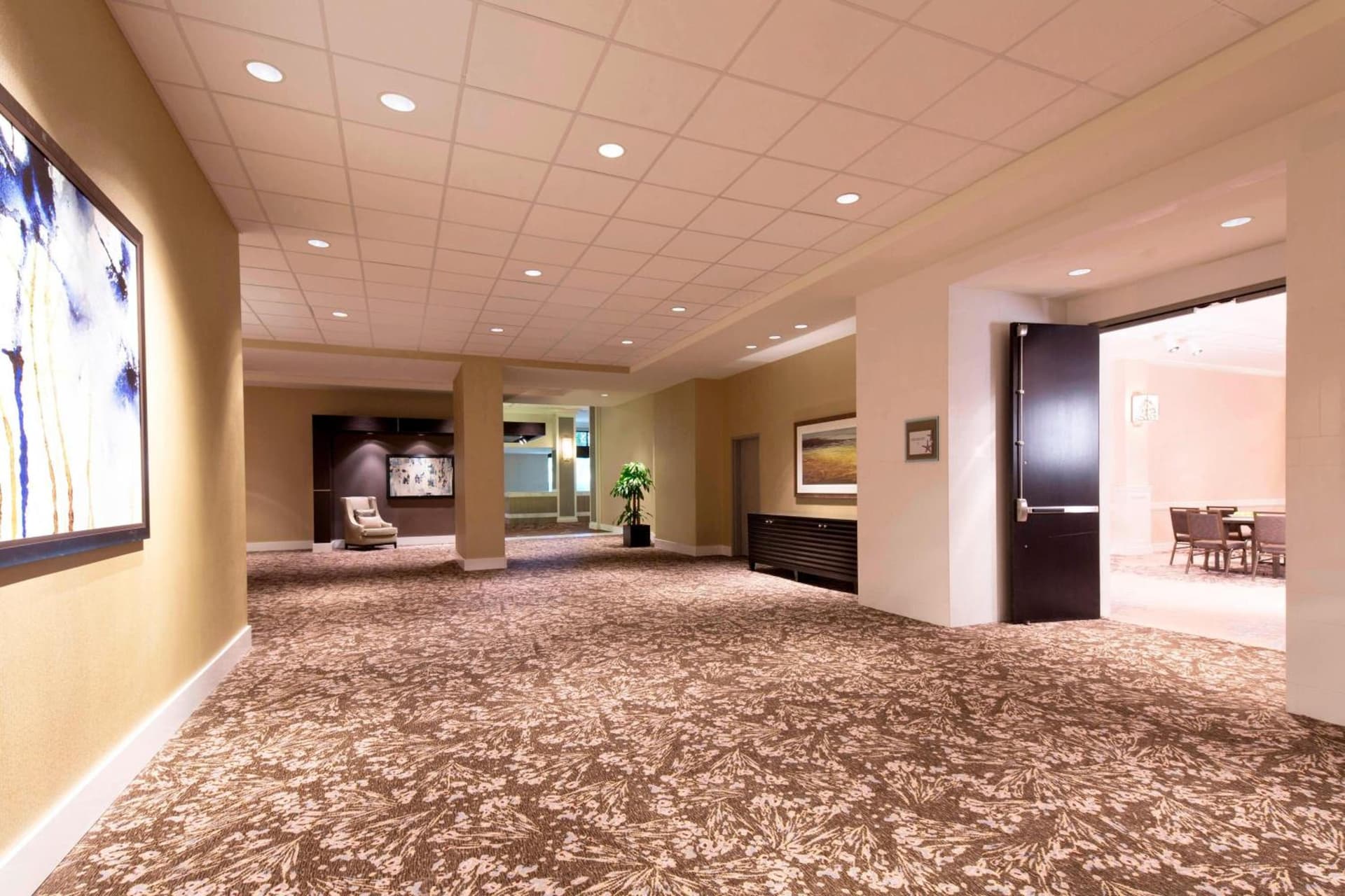 The Westin O'Hare gallery photo in Rosemont, IL — image 39