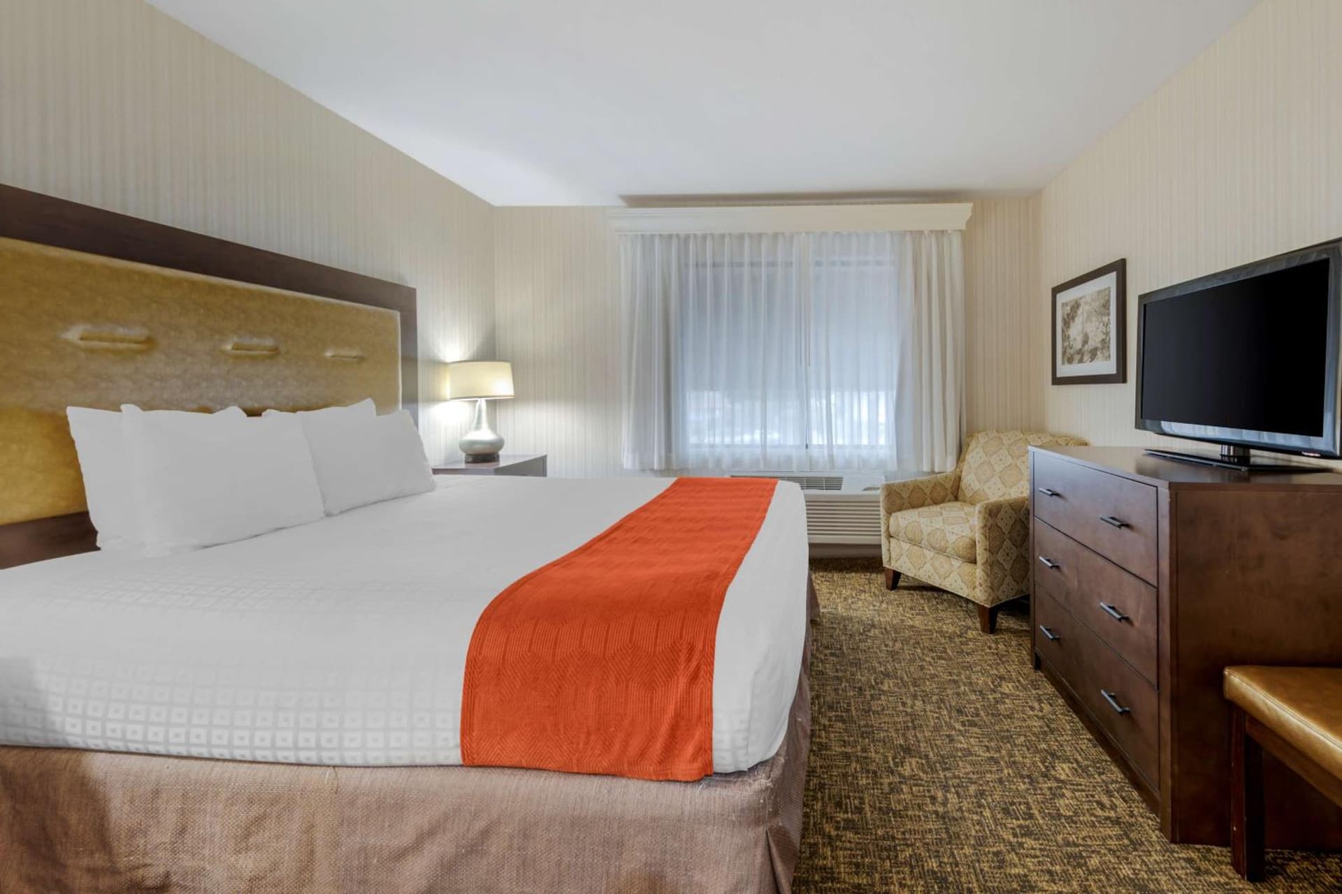 Best Western Plus Big America property views in Santa Maria, CA — gallery photo 3