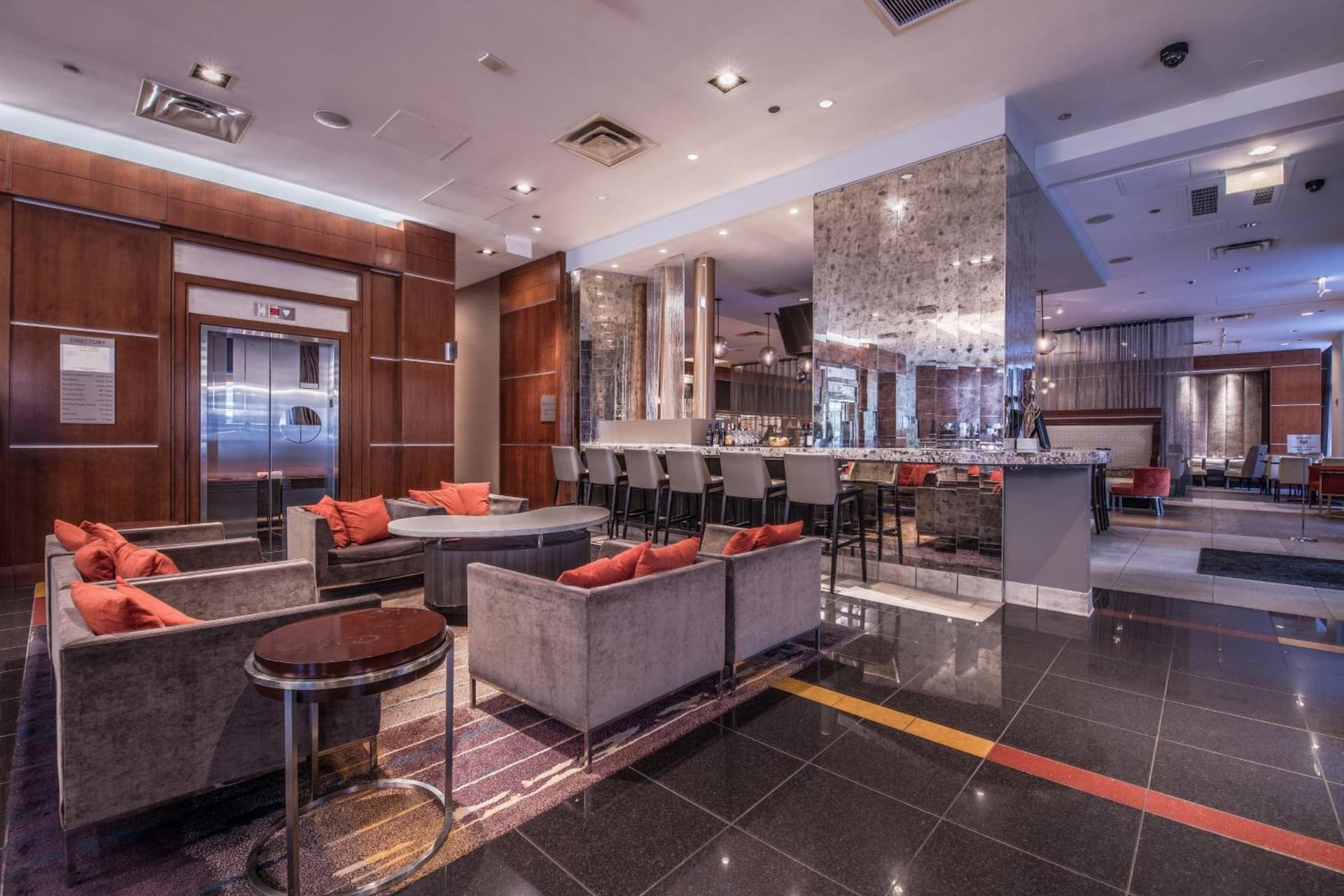 Courtyard Chicago Downtown/Magnificent Mile property views in Chicago, IL — gallery photo 3