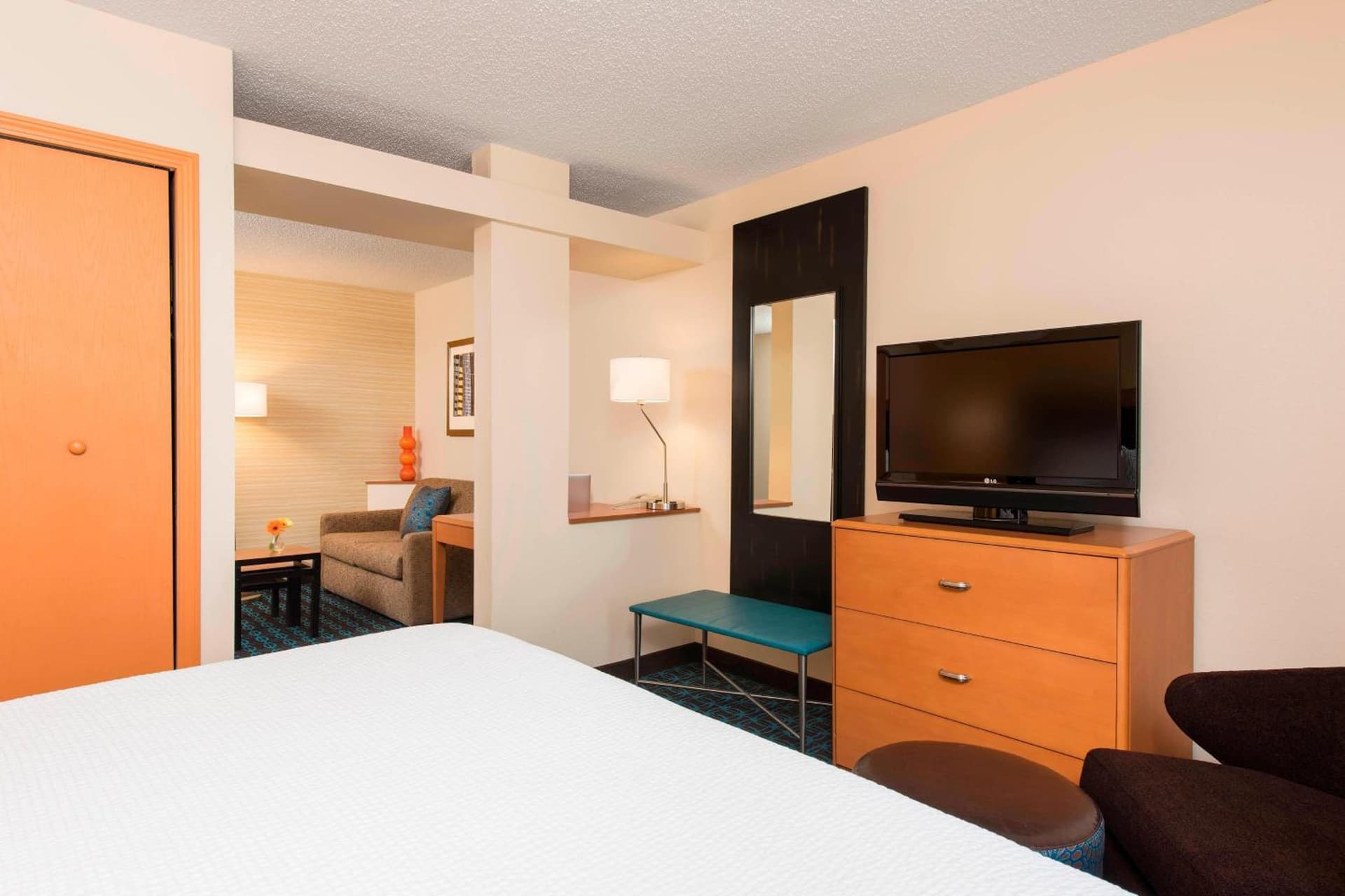 Fairfield Inn & Suites by Marriott Bloomington interior in Bloomington, IN — gallery photo 2