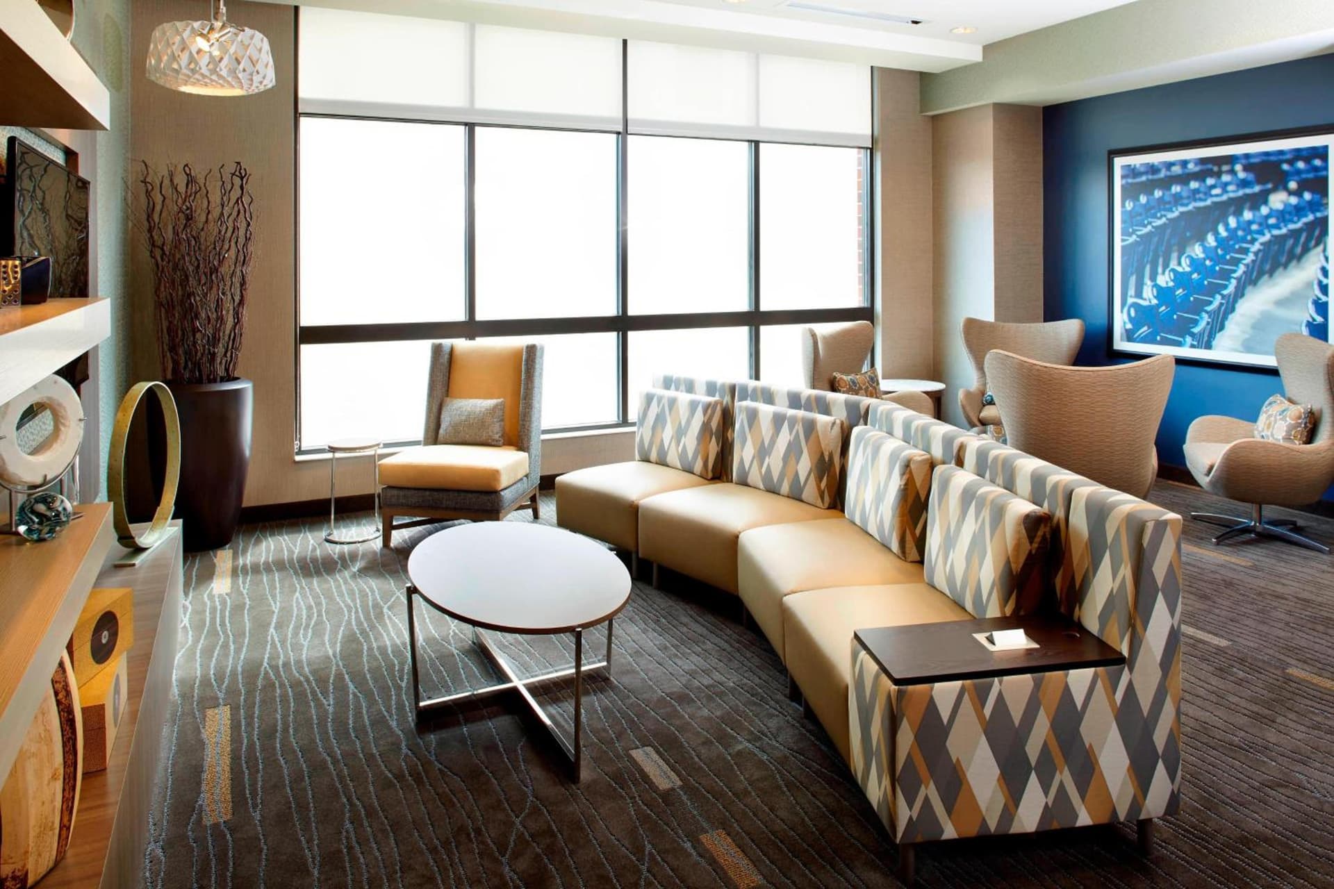 Courtyard by Marriott Akron Downtown gallery photo in Akron, OH — image 11