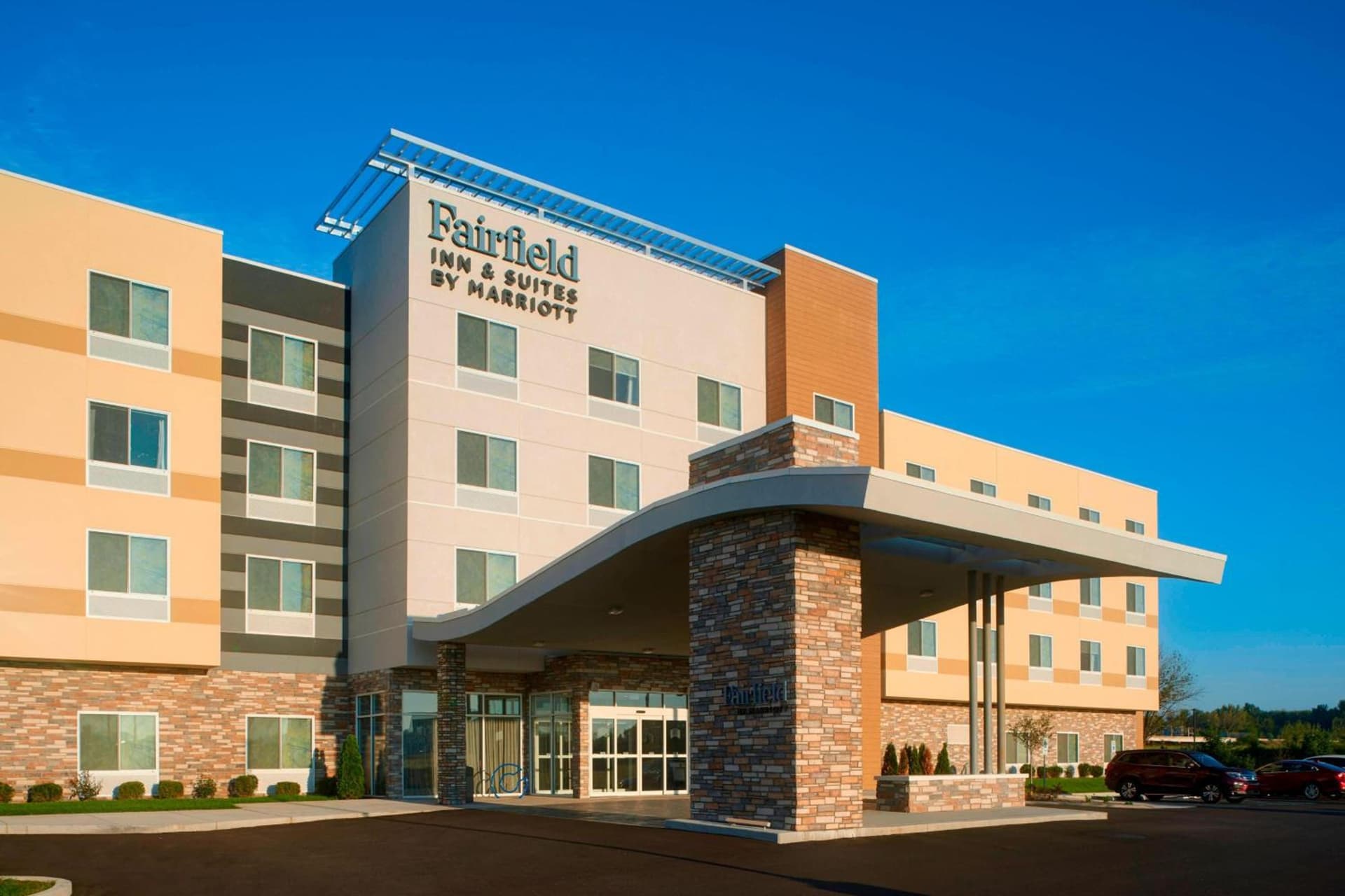 Fairfield Inn & Suites by Marriott Columbus, IN property views in Columbus, IN — gallery photo 3