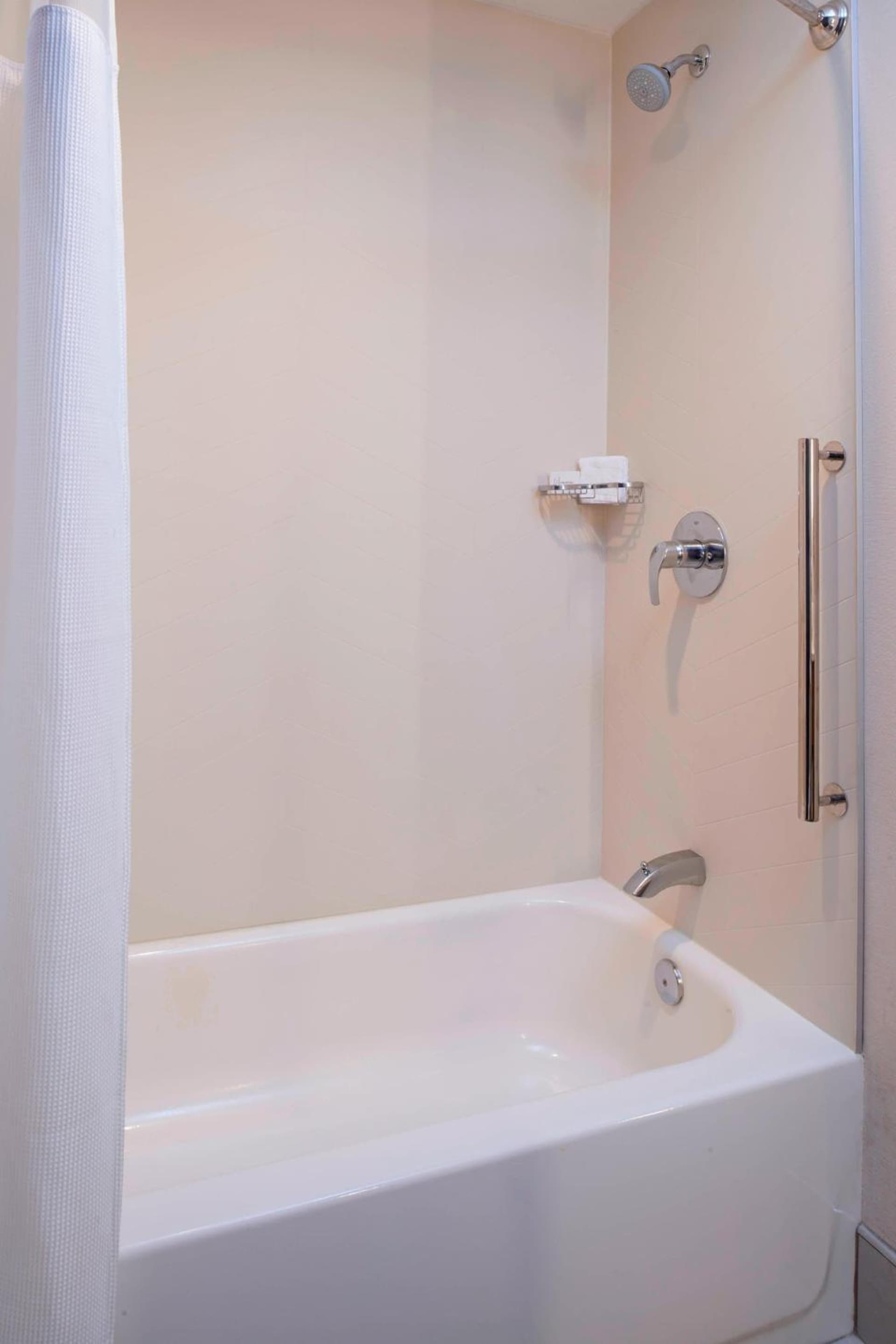Fairfield Inn & Suites by Marriott Columbus, IN gallery photo in Columbus, IN — image 6